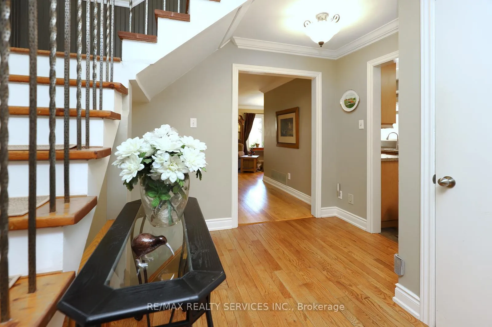 Photo 6 of 14 Kintyre Street, Brampton, Heart Lake West — HOMEH