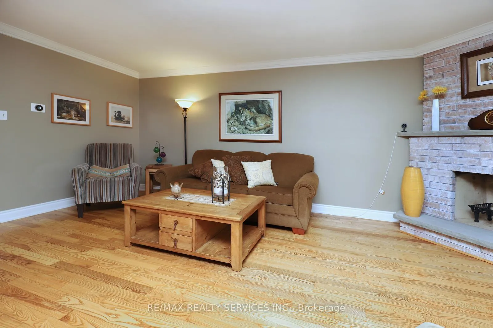 Photo 11 of 14 Kintyre Street, Brampton, Heart Lake West — HOMEH