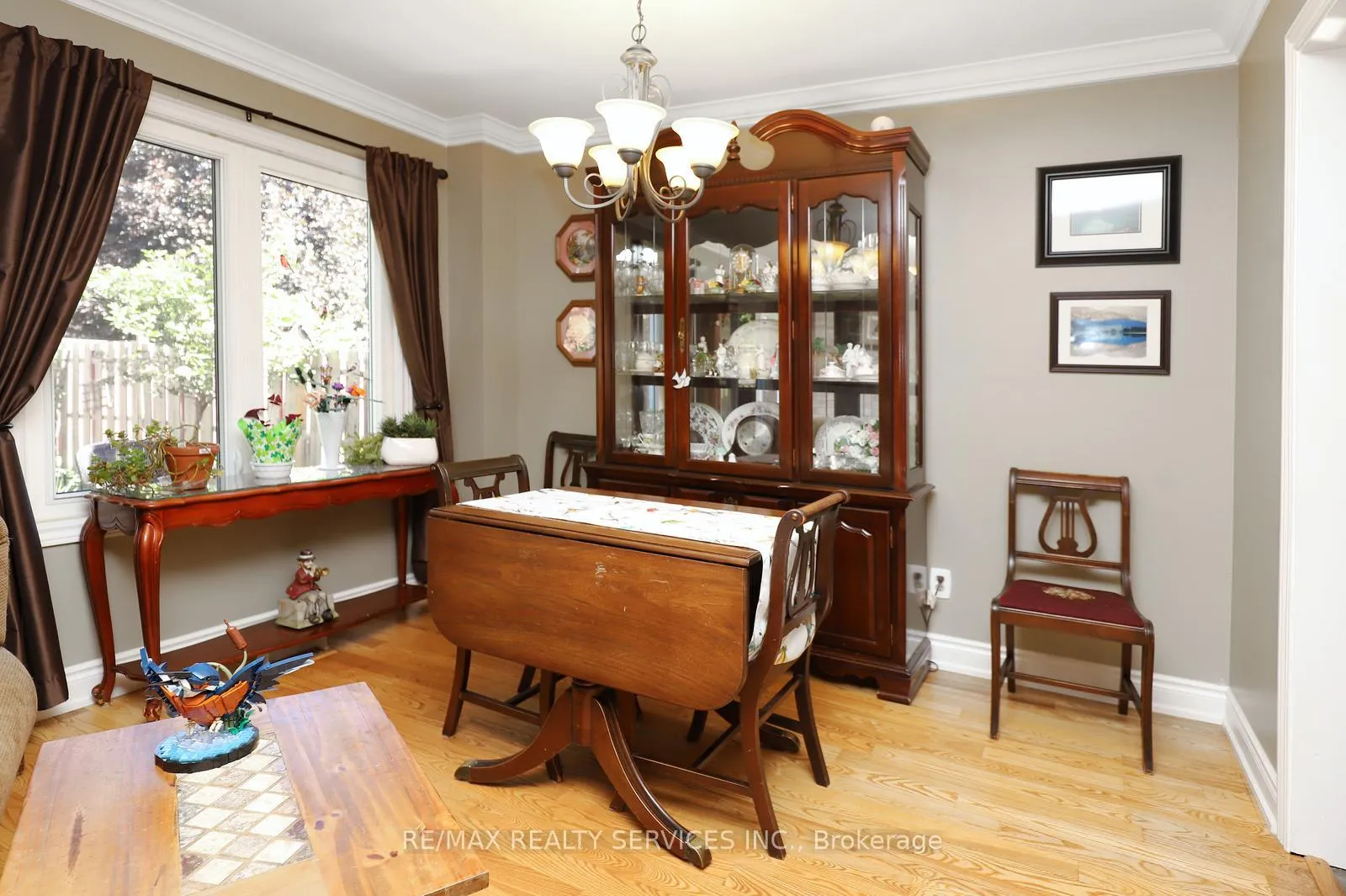Photo 13 of 14 Kintyre Street, Brampton, Heart Lake West — HOMEH