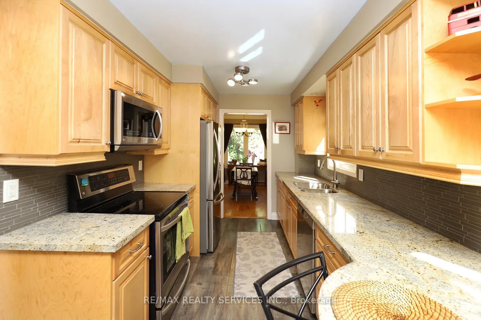 Photo 18 of 14 Kintyre Street, Brampton, Heart Lake West — HOMEH
