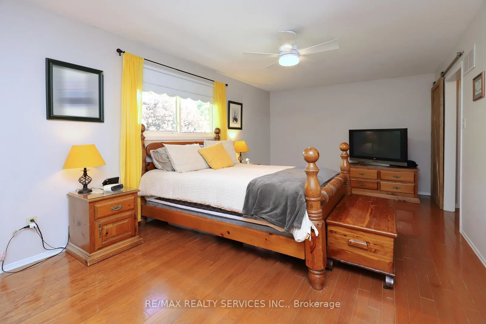 Photo 23 of 14 Kintyre Street, Brampton, Heart Lake West — HOMEH