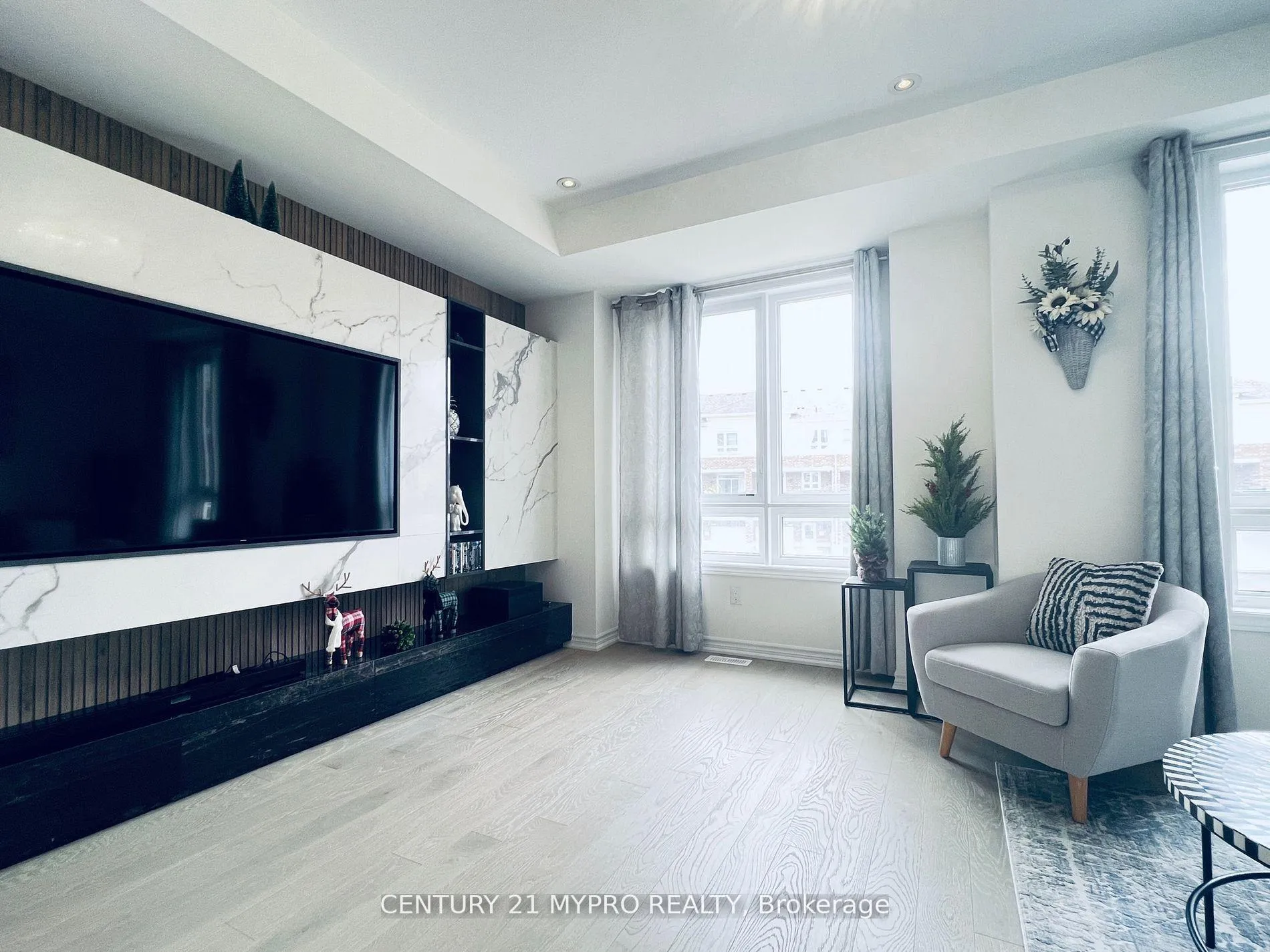 Photo 9 of 80 Massachusetts Lane, Markham, Wismer — HOMEH