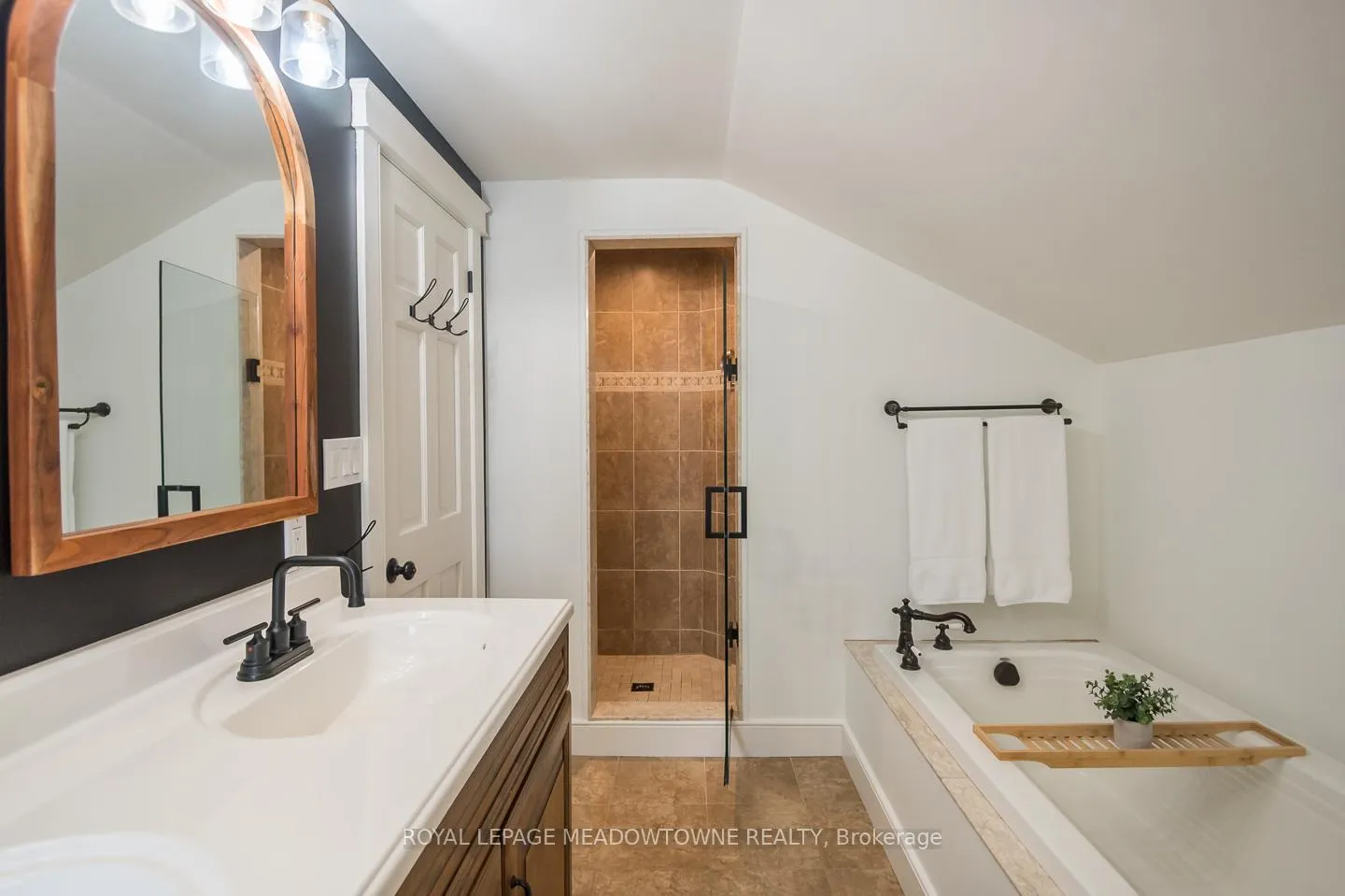 Photo 30 of 10761 Guelph Line, Milton, Brookville/Haltonville — HOMEH