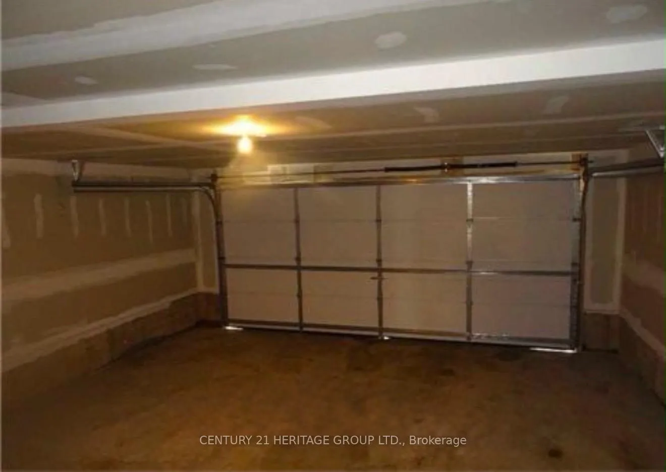 Photo 13 of 20 Tight Court, Milton, Willmott — HOMEH