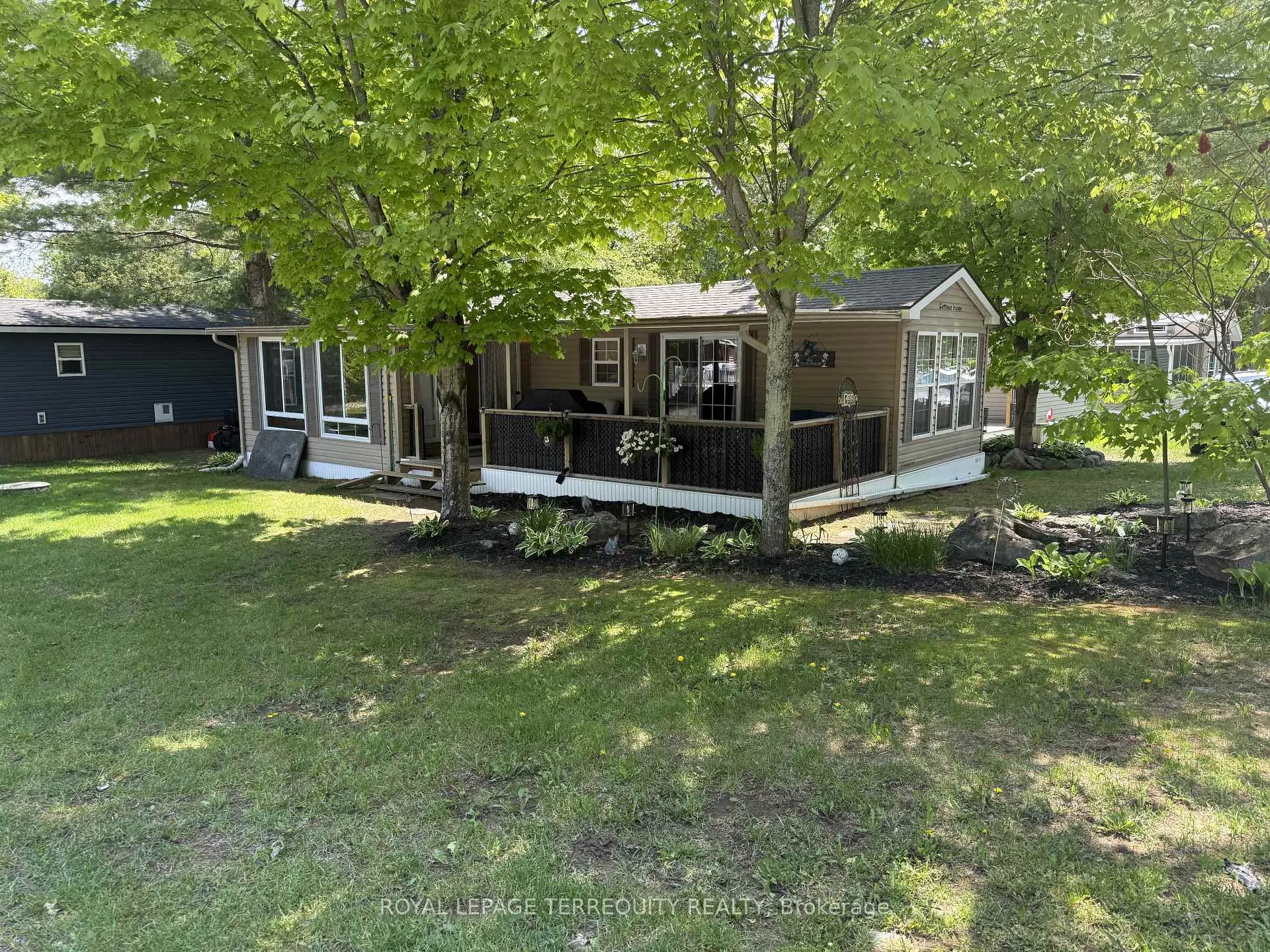 Photo 2 of 16 Rockhaven, Smith-Ennismore-Lakefield, Lakefield — HOMEH