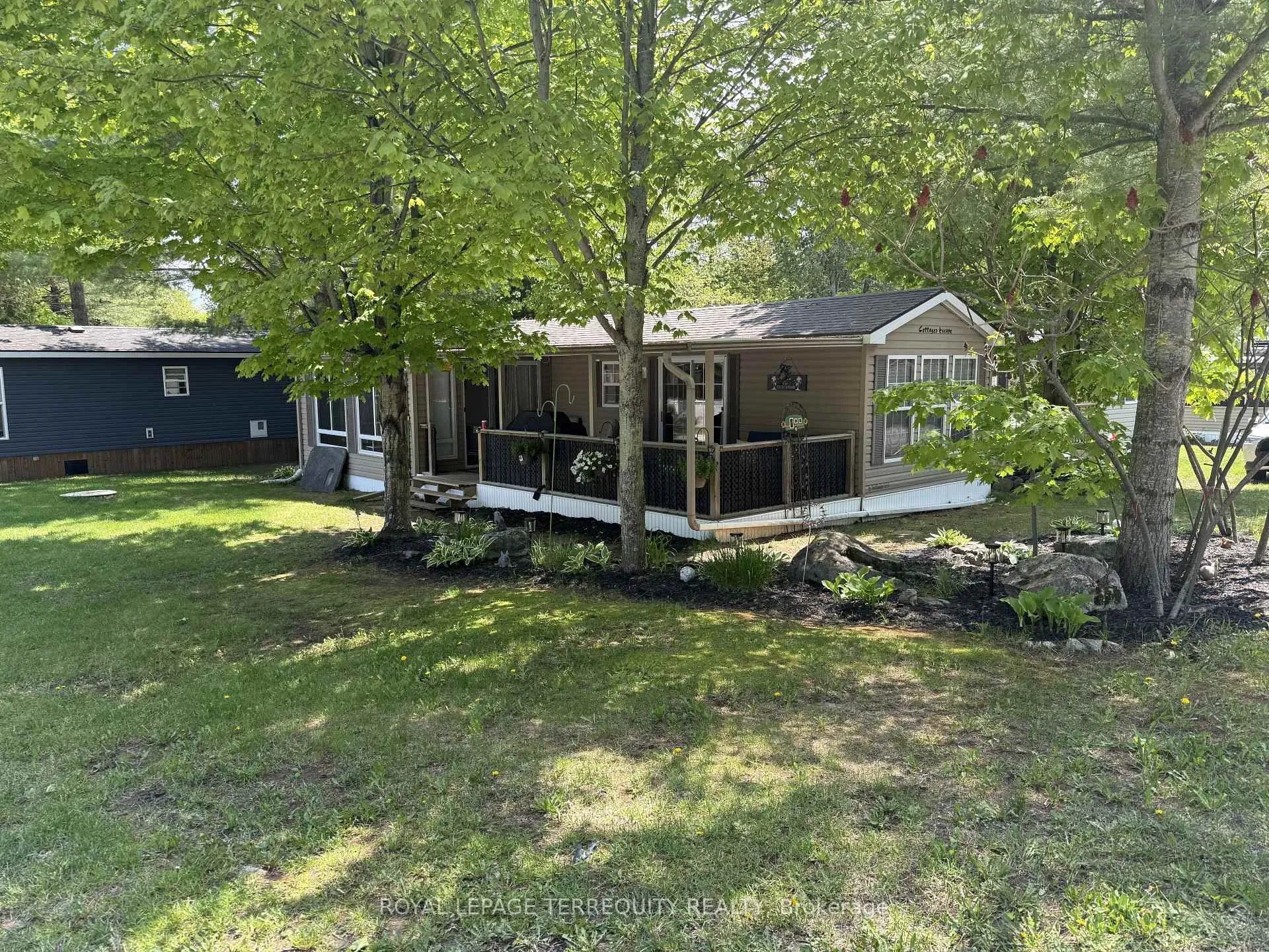 Photo 3 of 16 Rockhaven, Smith-Ennismore-Lakefield, Lakefield — HOMEH