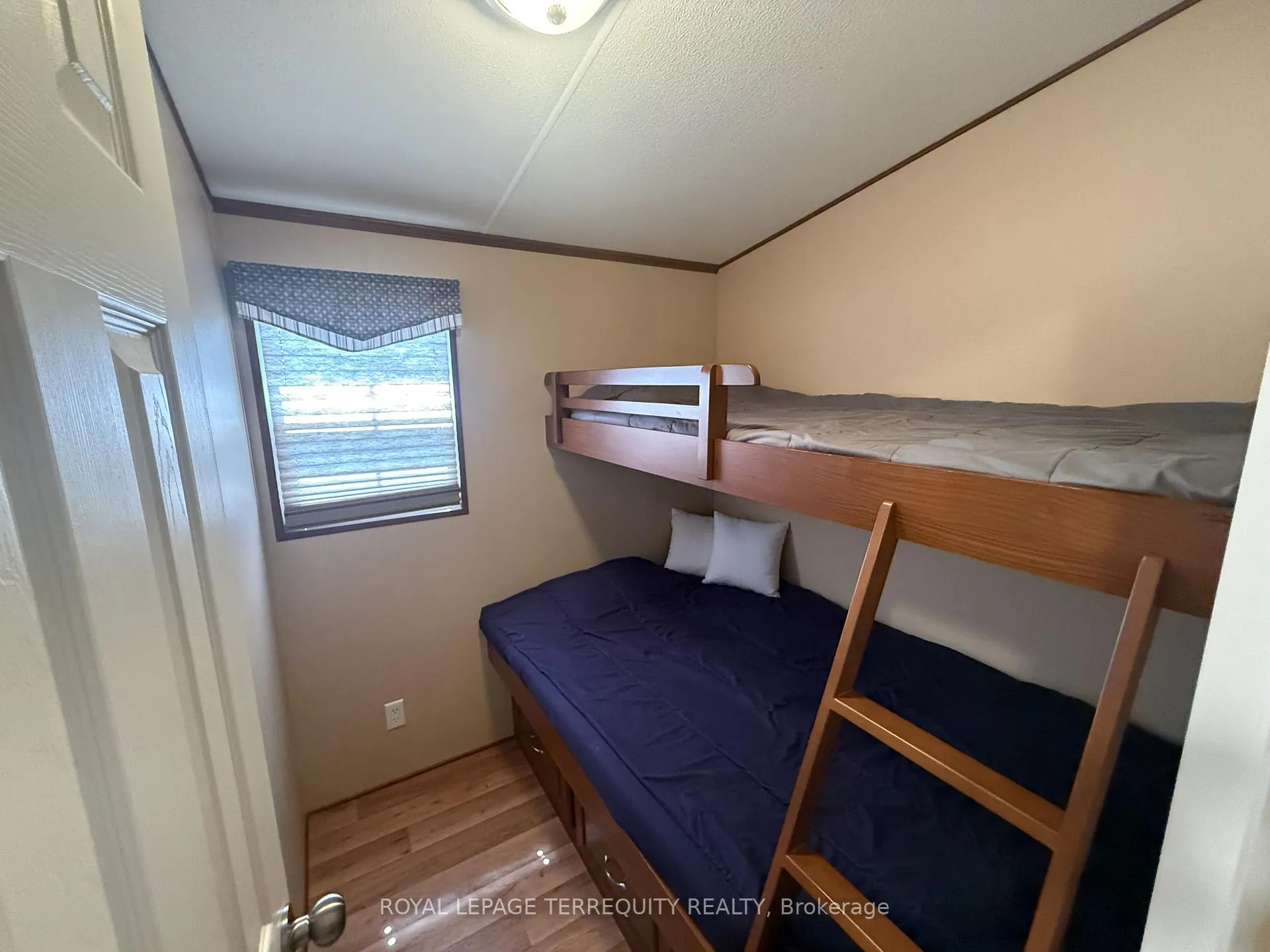 Photo 14 of 16 Rockhaven, Smith-Ennismore-Lakefield, Lakefield — HOMEH