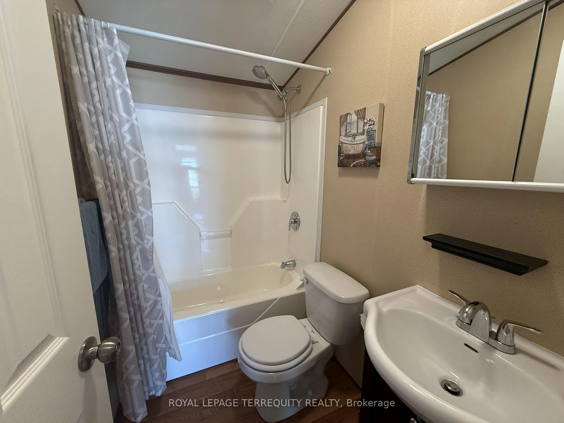 Photo 17 of 16 Rockhaven, Smith-Ennismore-Lakefield, Lakefield — HOMEH