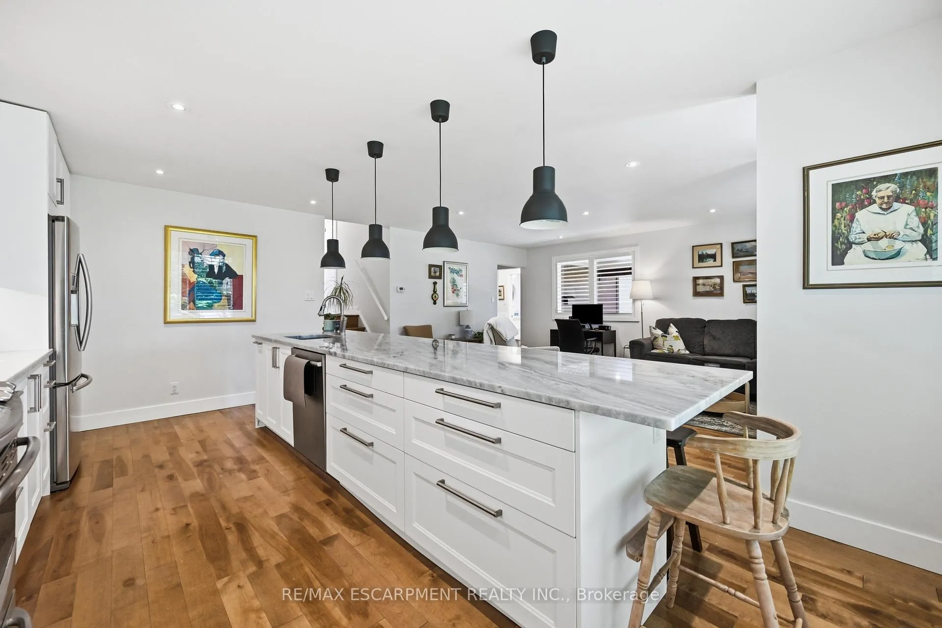 Photo 10 of 563 Elwood Road, Burlington, Roseland — HOMEH
