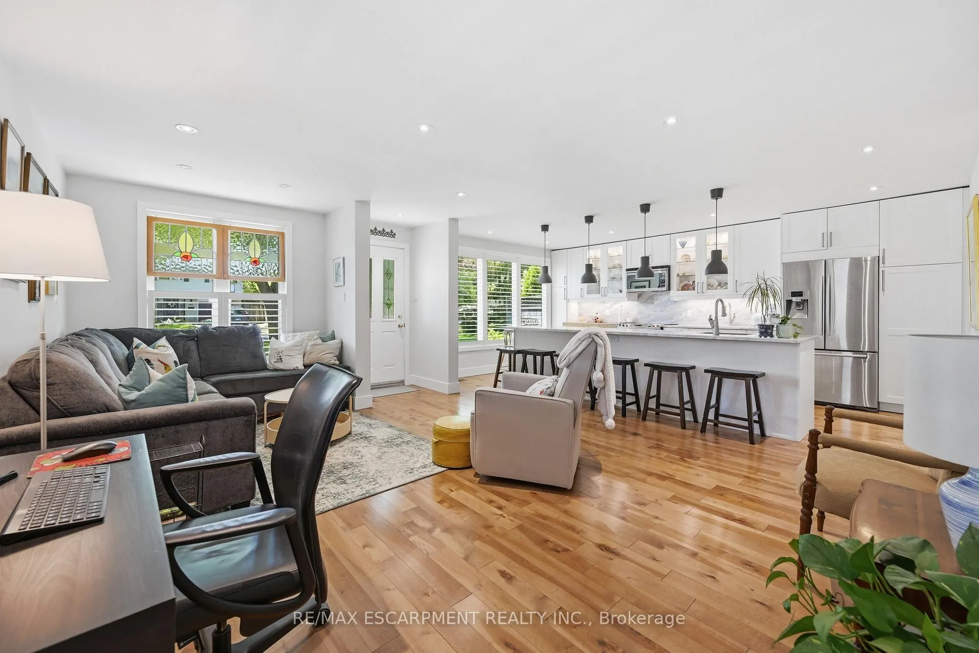 Photo 16 of 563 Elwood Road, Burlington, Roseland — HOMEH