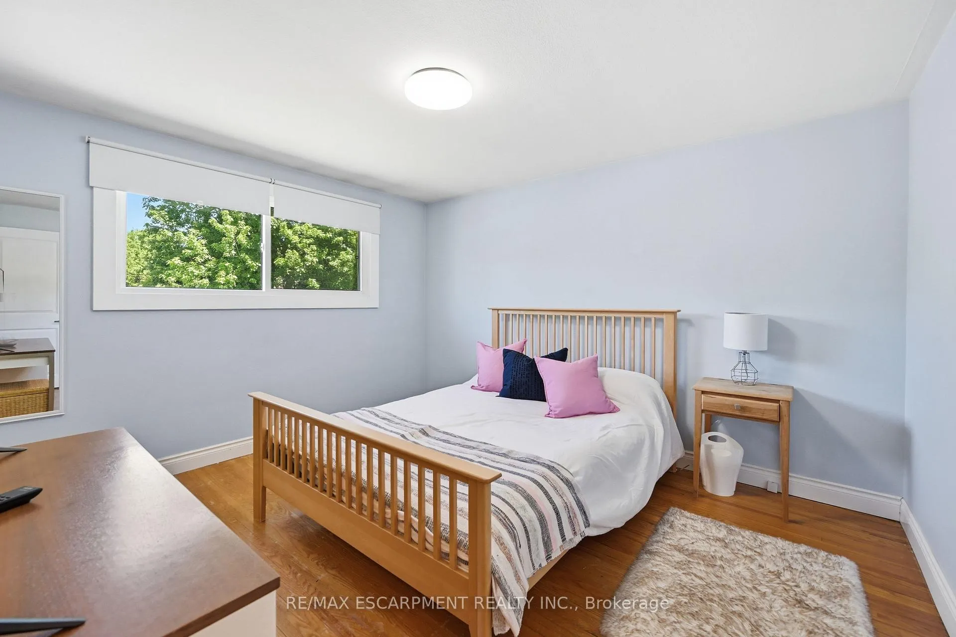 Photo 22 of 563 Elwood Road, Burlington, Roseland — HOMEH