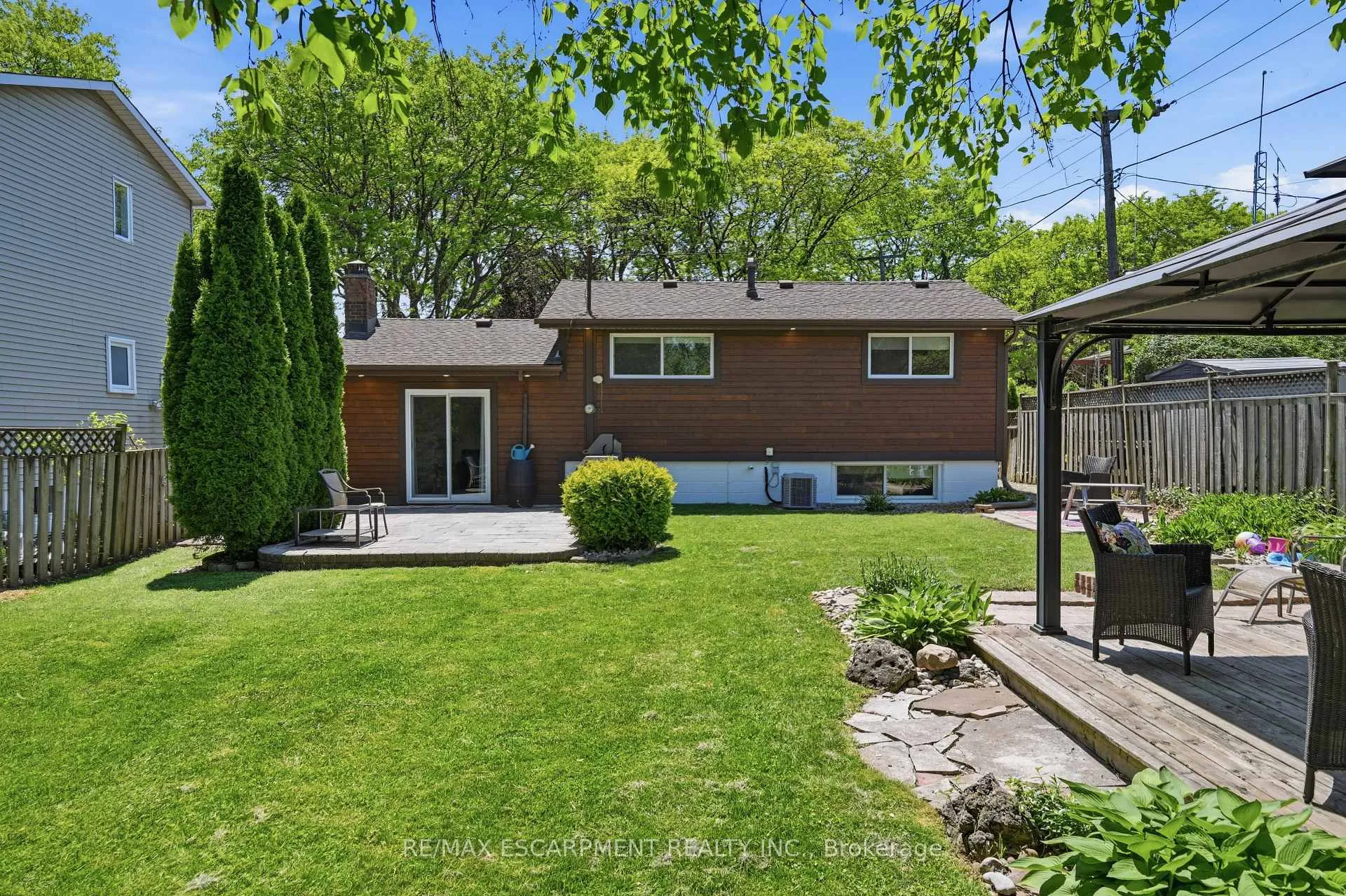 Photo 35 of 563 Elwood Road, Burlington, Roseland — HOMEH