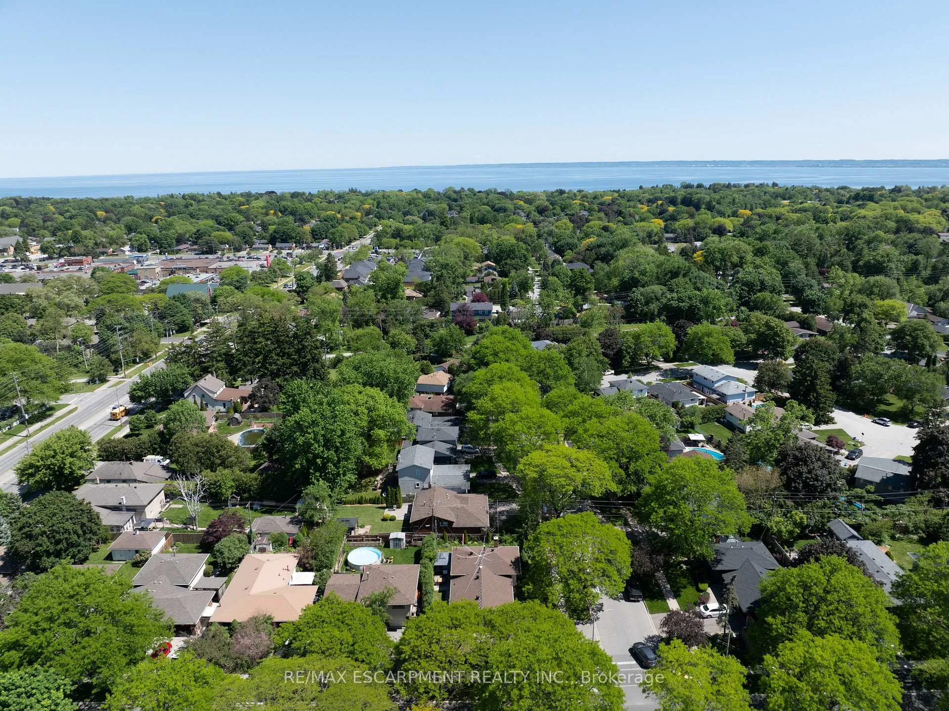 Photo 37 of 563 Elwood Road, Burlington, Roseland — HOMEH