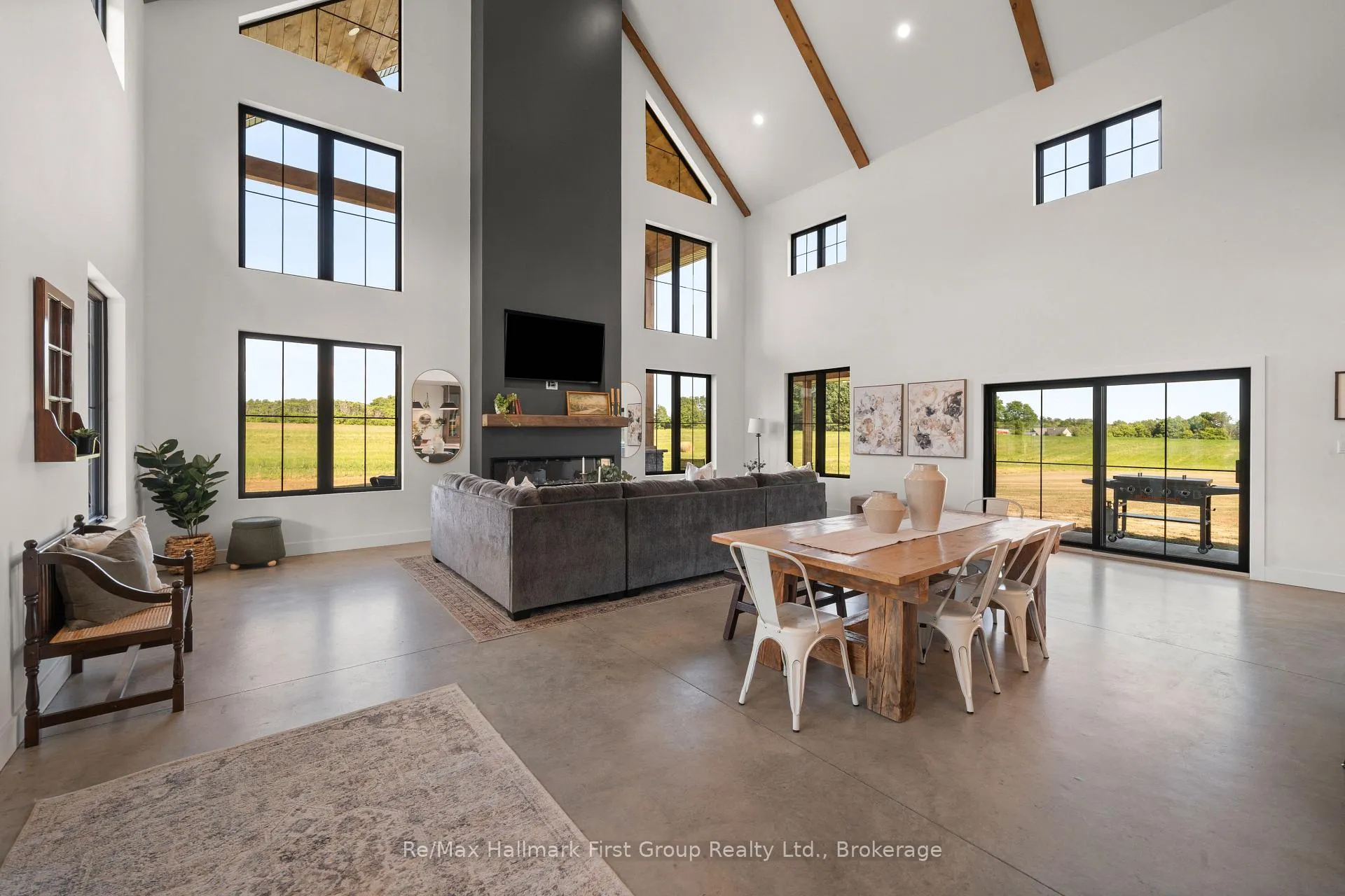 Photo 4 of 708 Scriver Road, Brighton, Rural Brighton — HOMEH