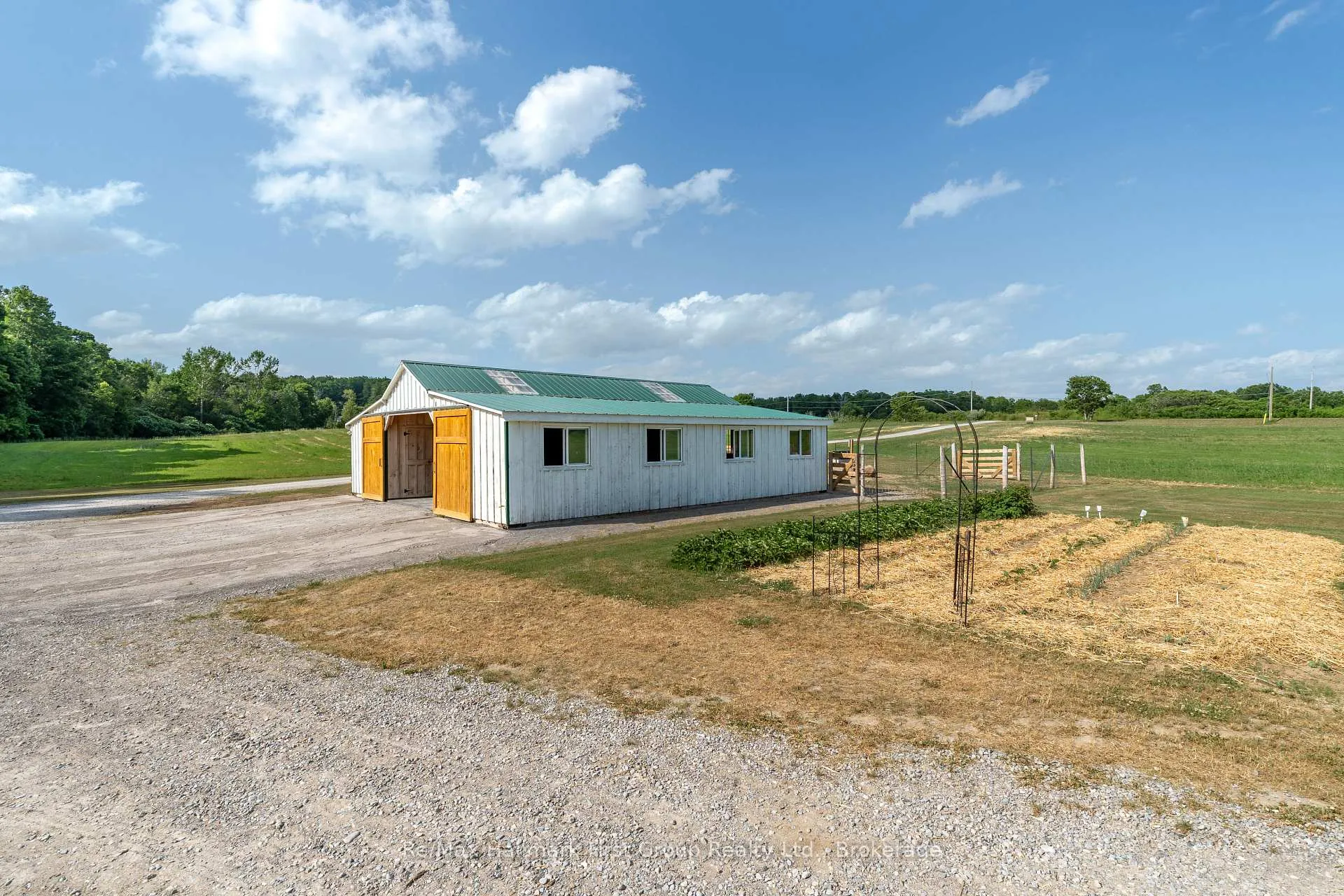 Photo 33 of 708 Scriver Road, Brighton, Rural Brighton — HOMEH