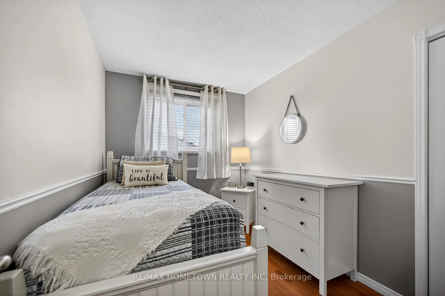 Photo 27 of 736 Comstock Crescent, Brockville — HOMEH