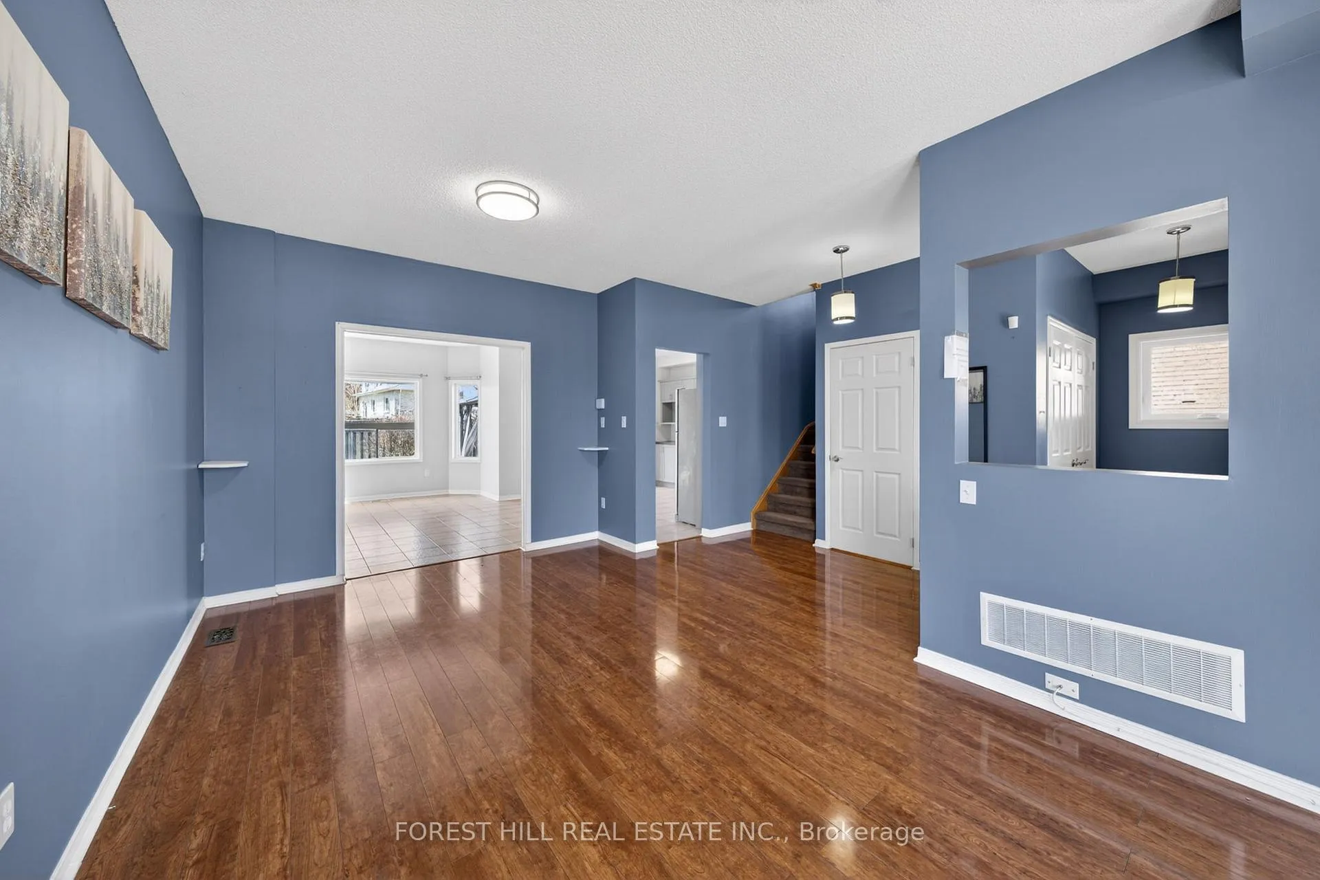Photo 9 of 1937 Wilson Street, Innisfil, Alcona — HOMEH