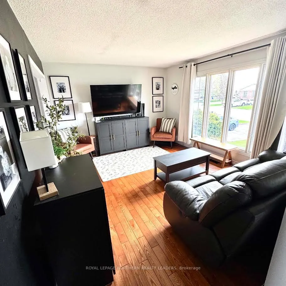 Photo 14 of 246 Timcor Crescent, Timmins, MTJ - Main Area — HOMEH