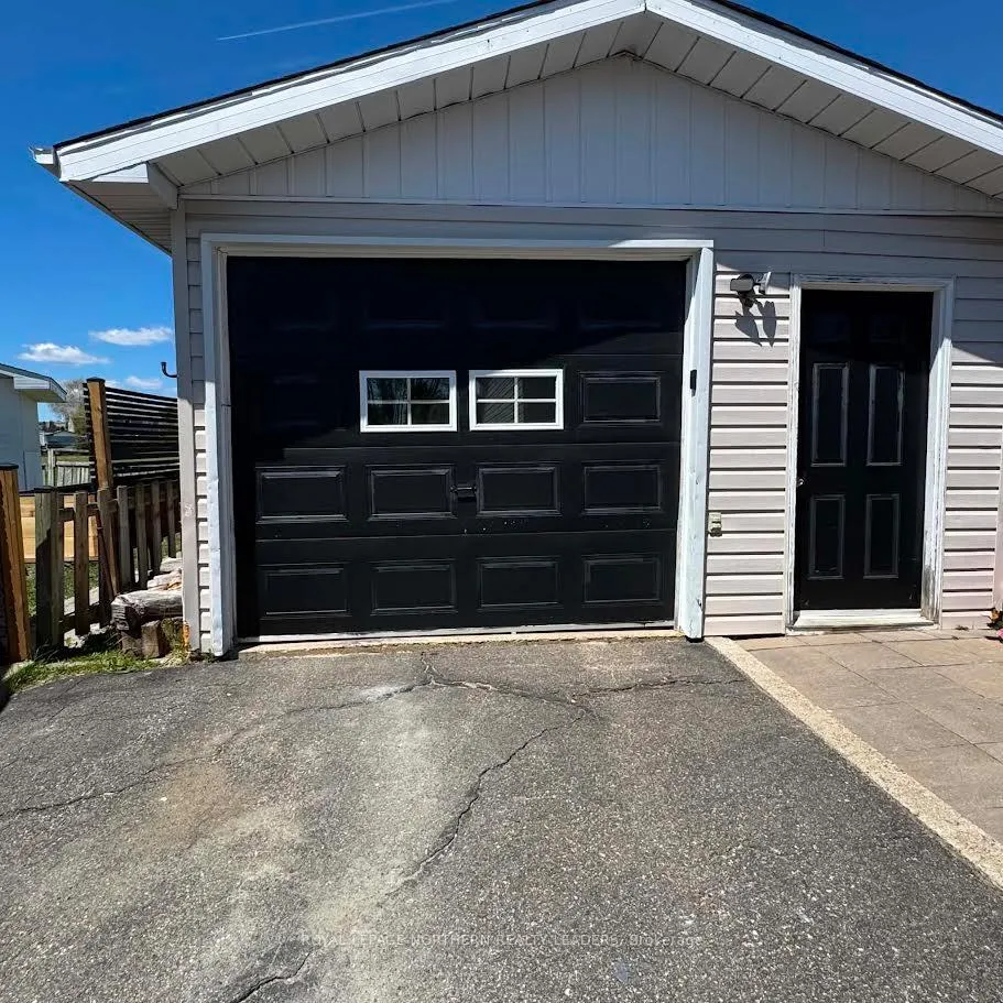 Photo 32 of 246 Timcor Crescent, Timmins, MTJ - Main Area — HOMEH