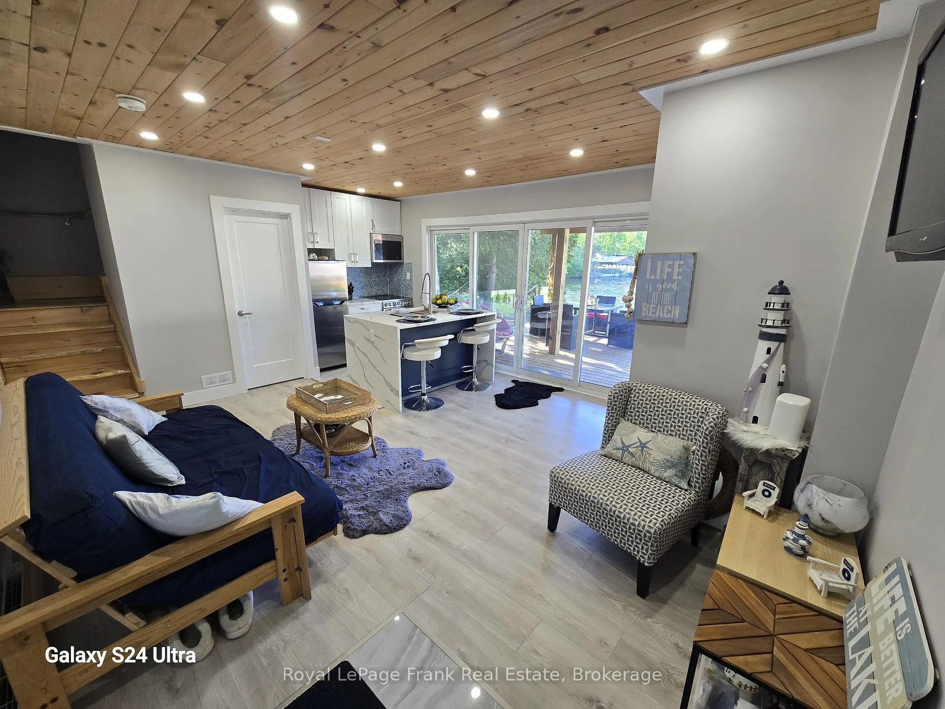 Photo 35 of 71 Falls Bay Road, Kawartha Lakes, Bobcaygeon — HOMEH