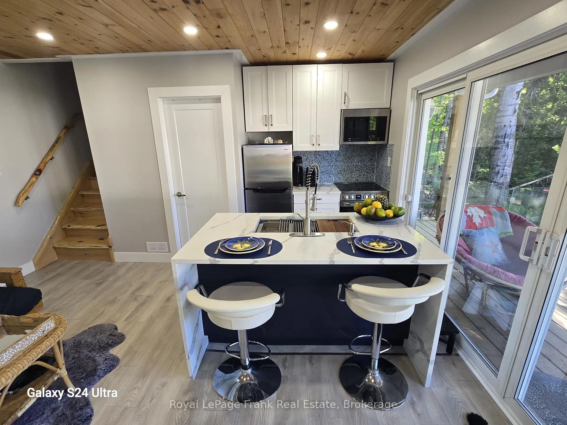 Photo 37 of 71 Falls Bay Road, Kawartha Lakes, Bobcaygeon — HOMEH
