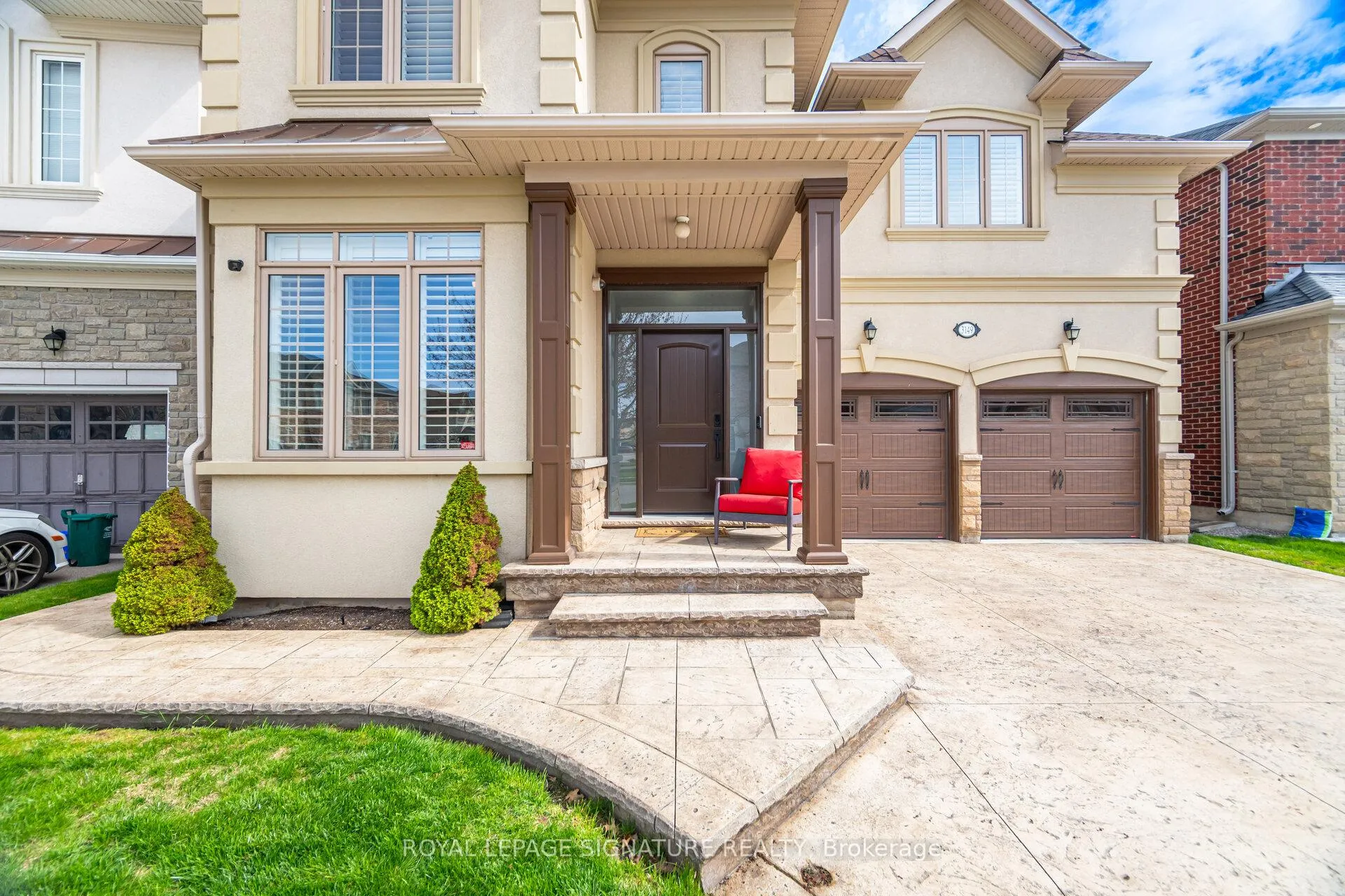 Photo 3 of 3149 Velebit Park Boulevard, Burlington, Alton — HOMEH