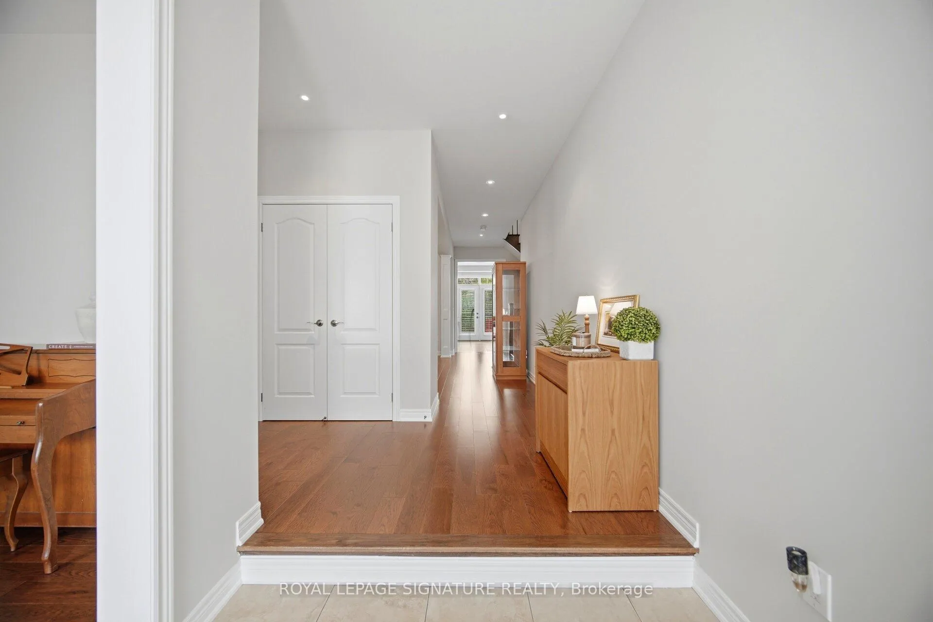 Photo 7 of 3149 Velebit Park Boulevard, Burlington, Alton — HOMEH