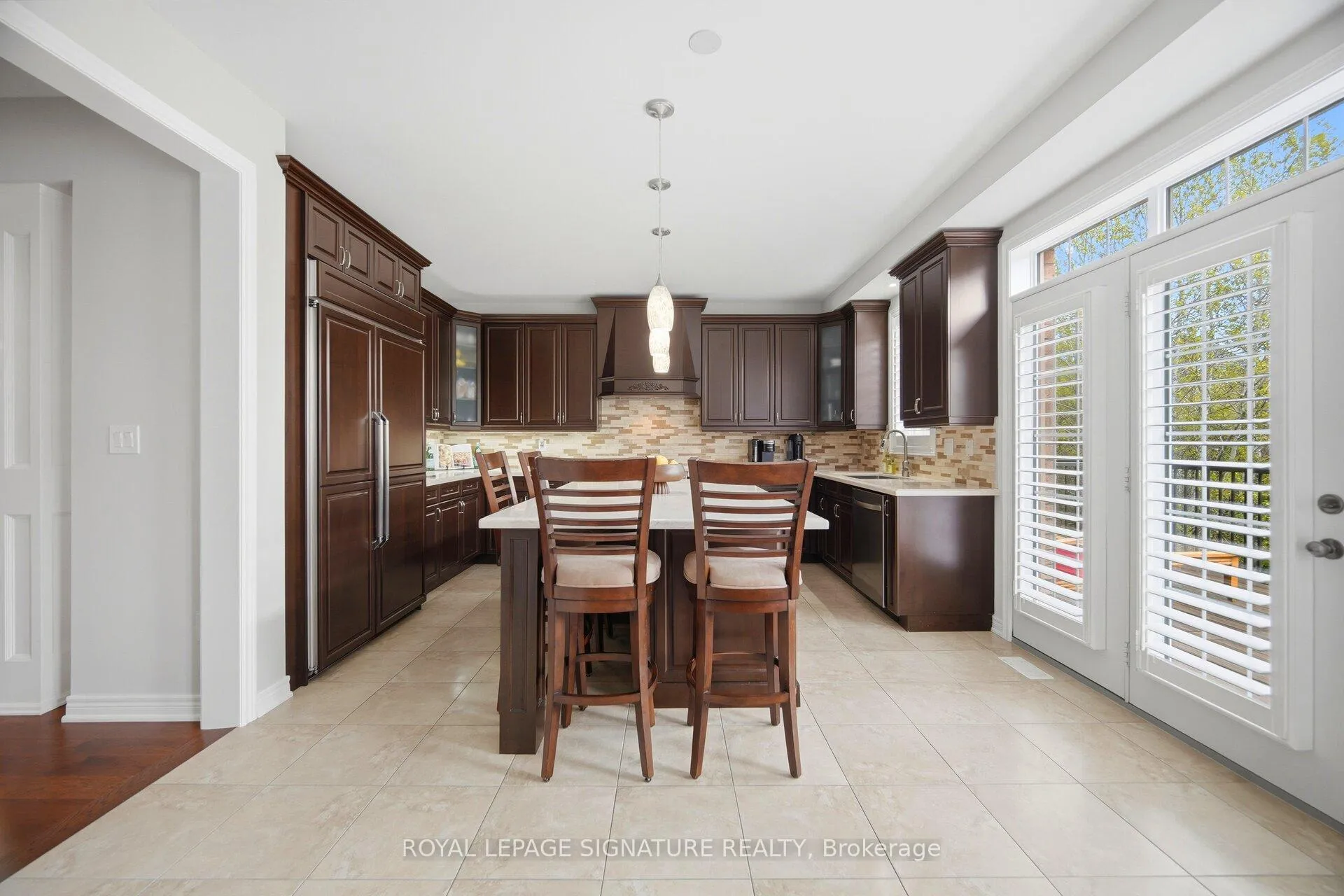 Photo 13 of 3149 Velebit Park Boulevard, Burlington, Alton — HOMEH