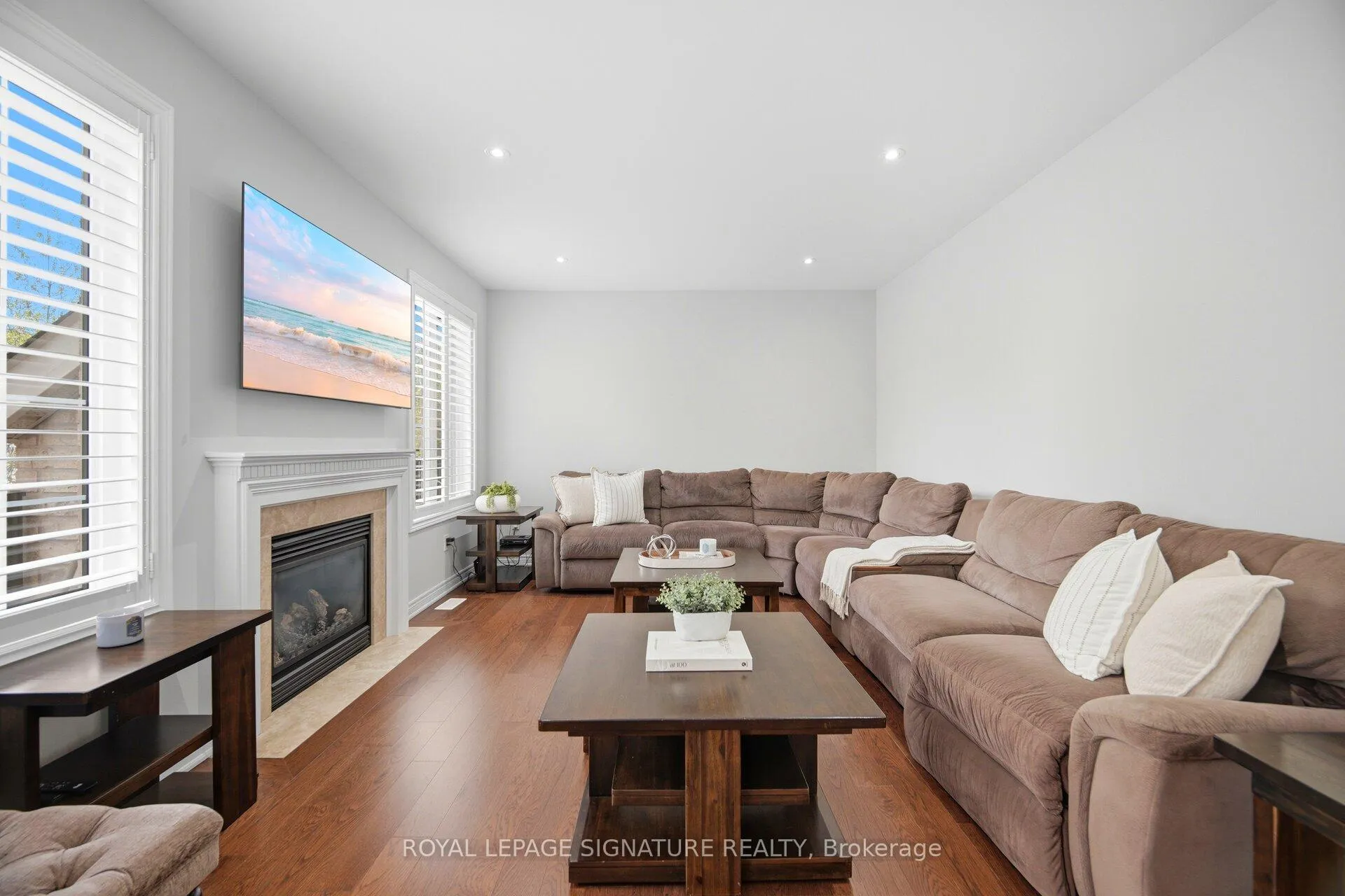 Photo 17 of 3149 Velebit Park Boulevard, Burlington, Alton — HOMEH