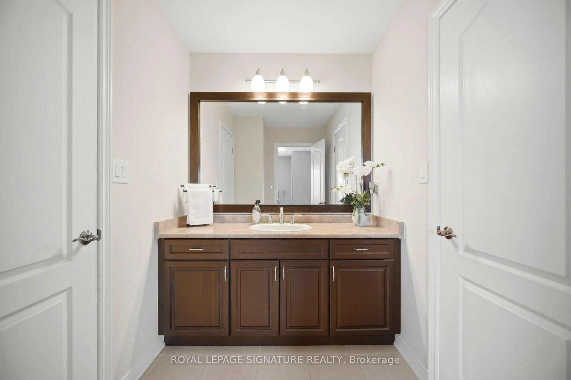 Photo 37 of 3149 Velebit Park Boulevard, Burlington, Alton — HOMEH