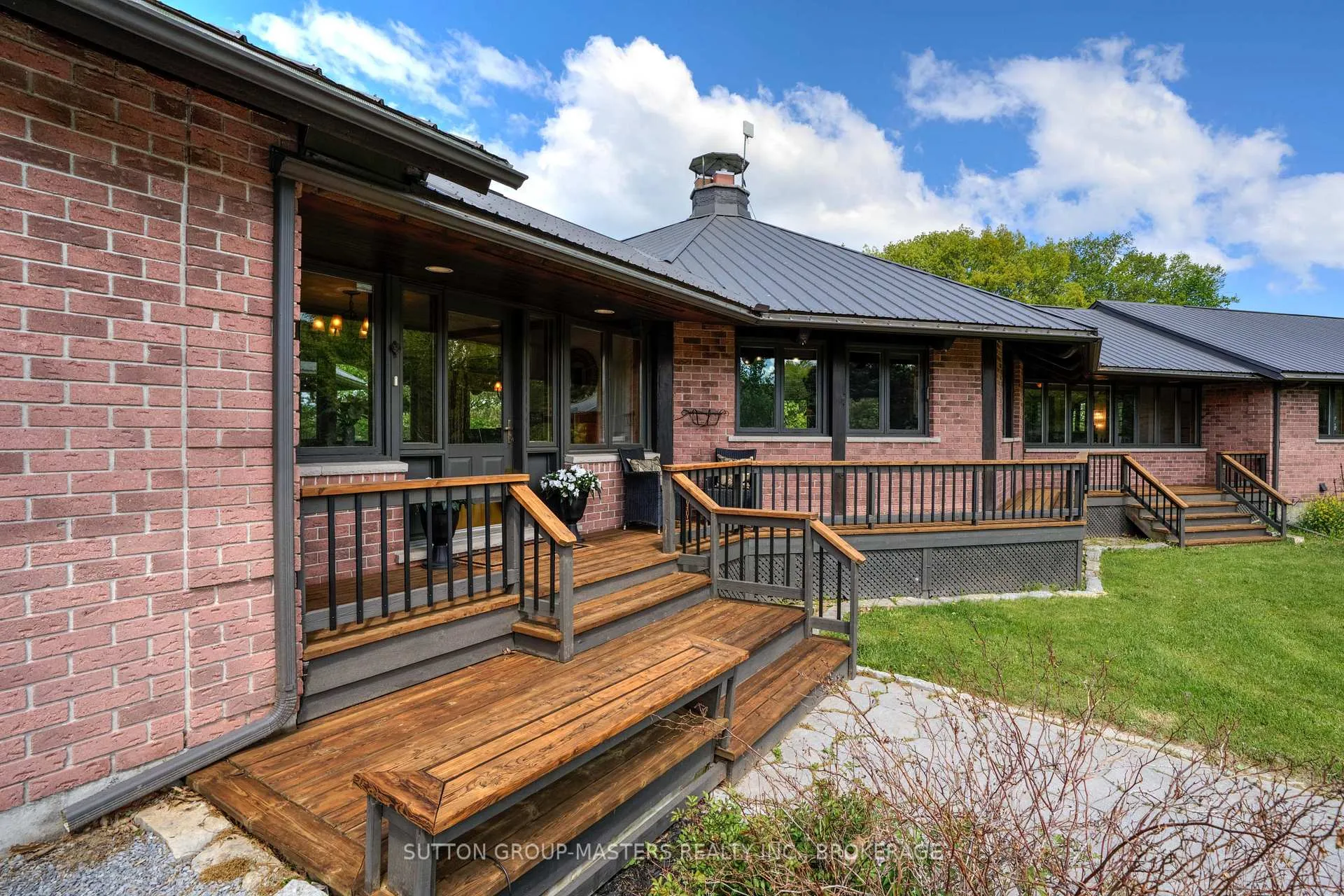 Photo 7 of 314 Baseline Road, Frontenac Islands, The Islands — HOMEH