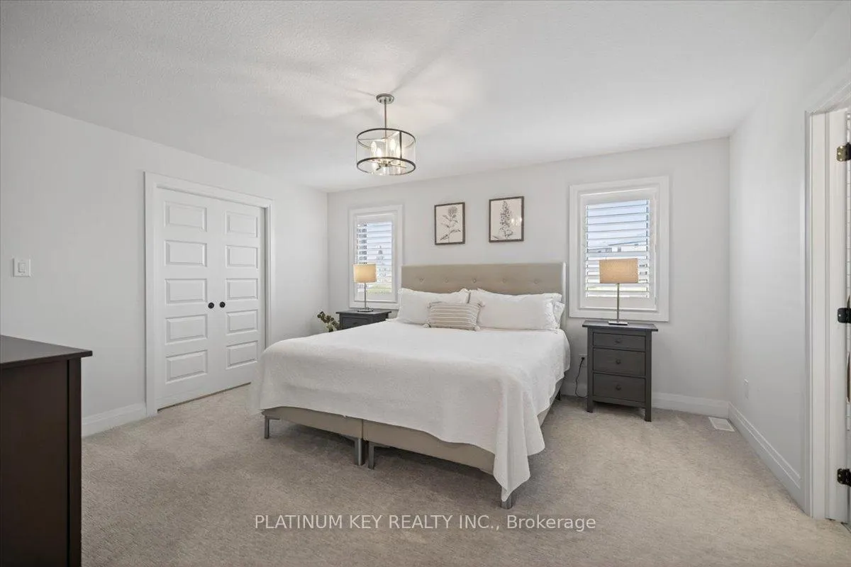 Photo 17 of 136 Daventry Way, Middlesex Centre, Kilworth — HOMEH