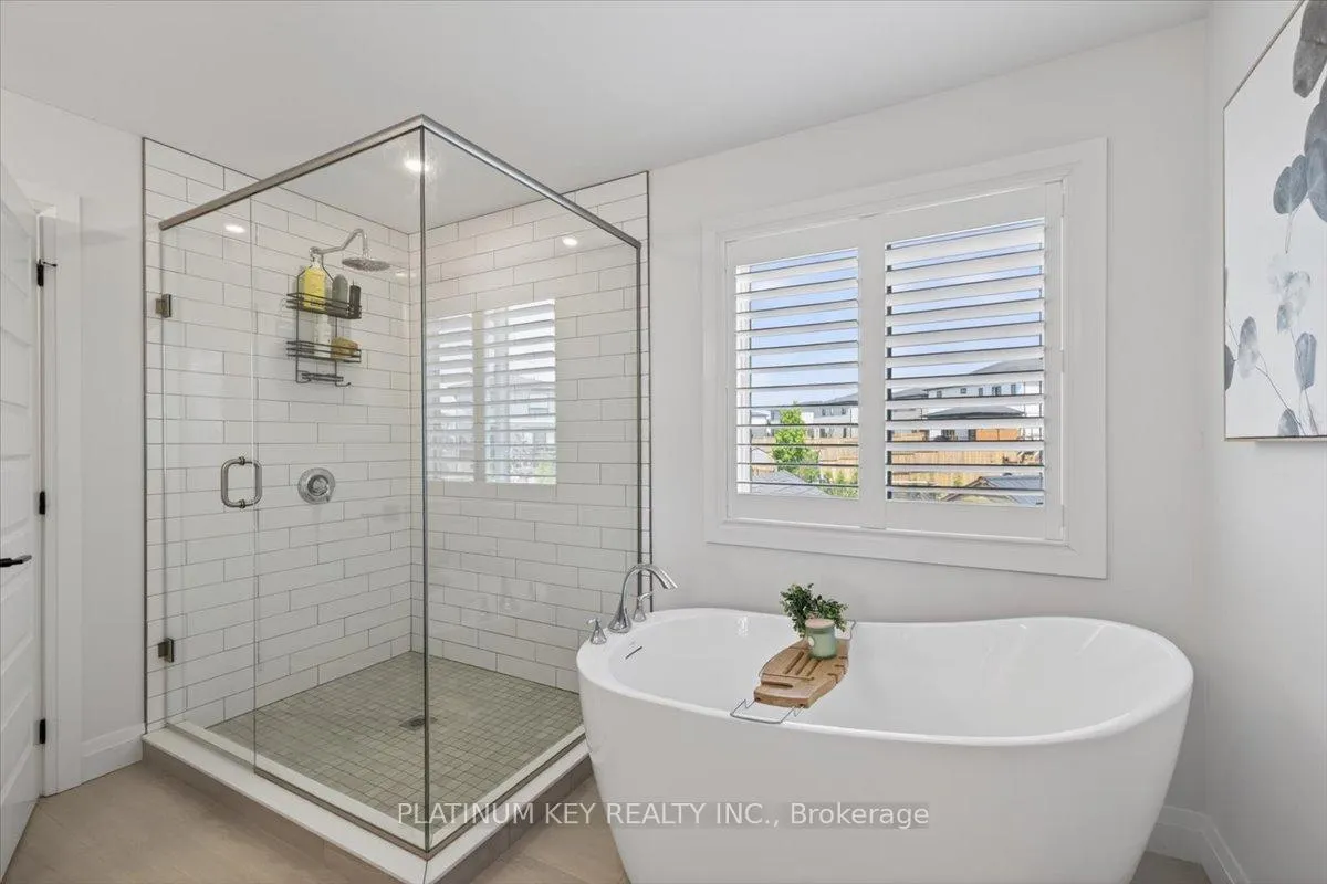 Photo 20 of 136 Daventry Way, Middlesex Centre, Kilworth — HOMEH