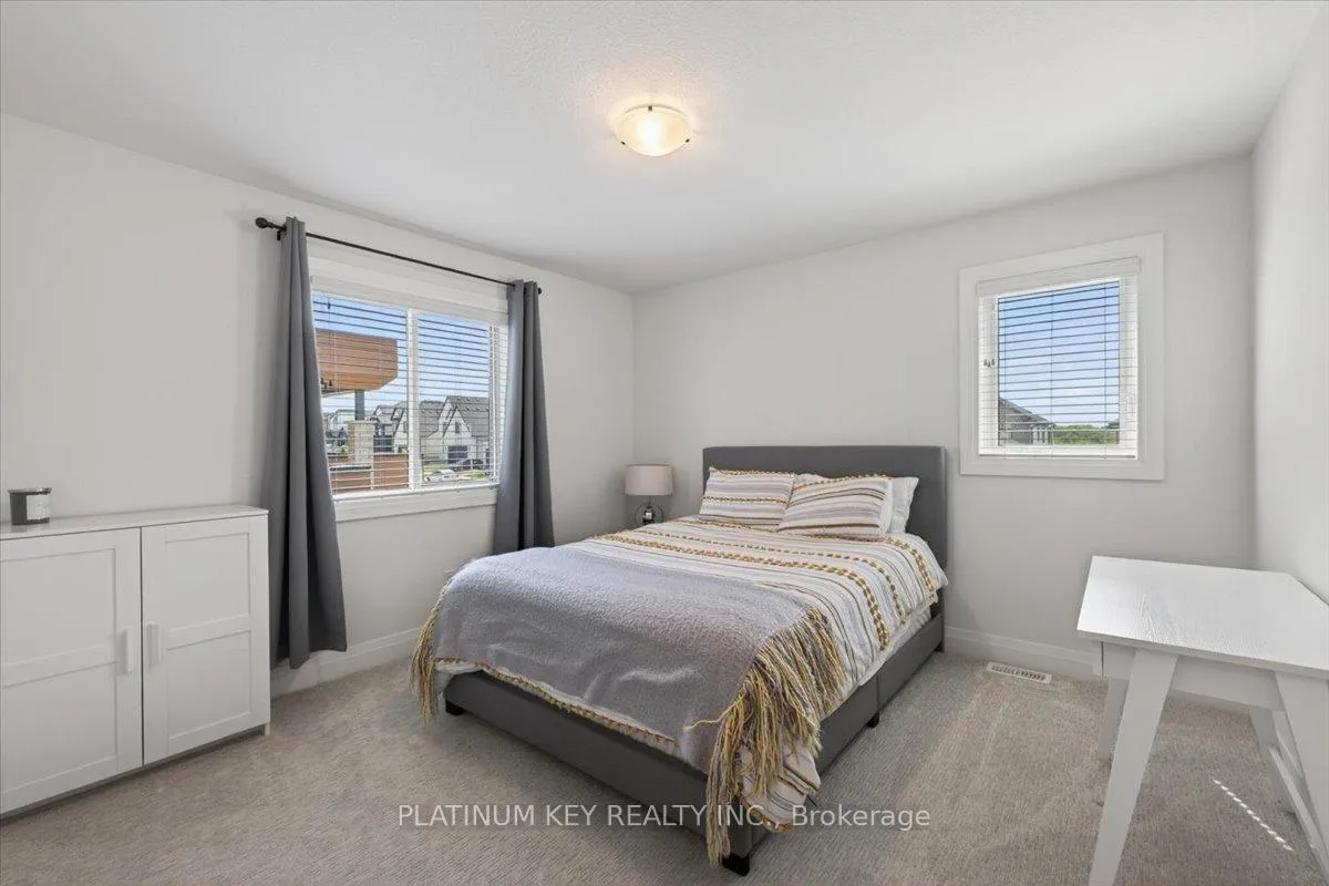 Photo 21 of 136 Daventry Way, Middlesex Centre, Kilworth — HOMEH