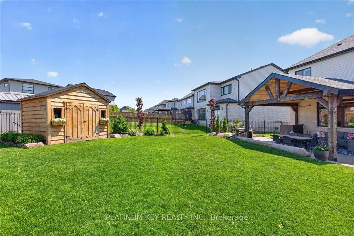 Photo 36 of 136 Daventry Way, Middlesex Centre, Kilworth — HOMEH