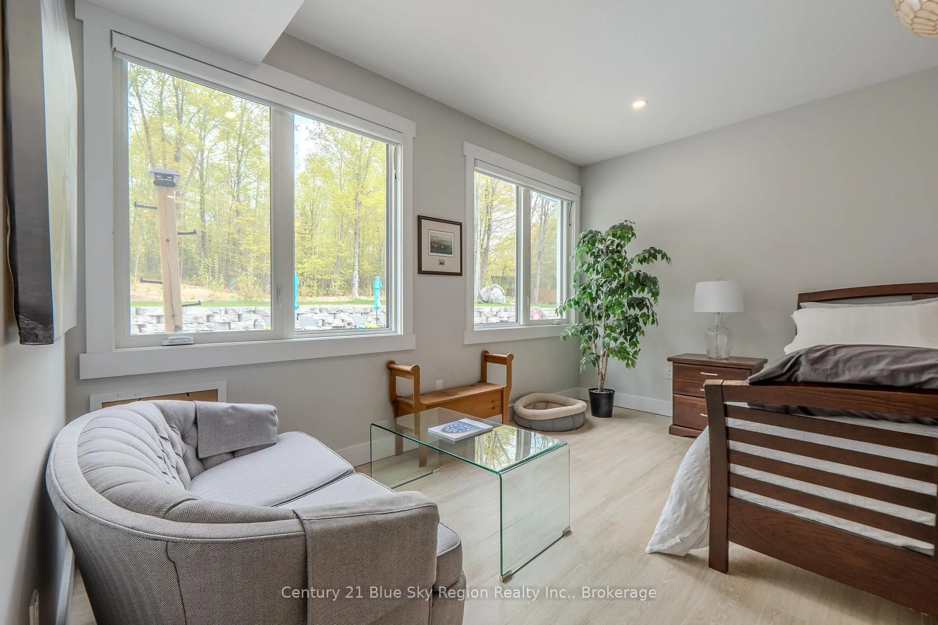 Photo 32 of 54 Grey Stone Avenue, North Bay, Airport — HOMEH