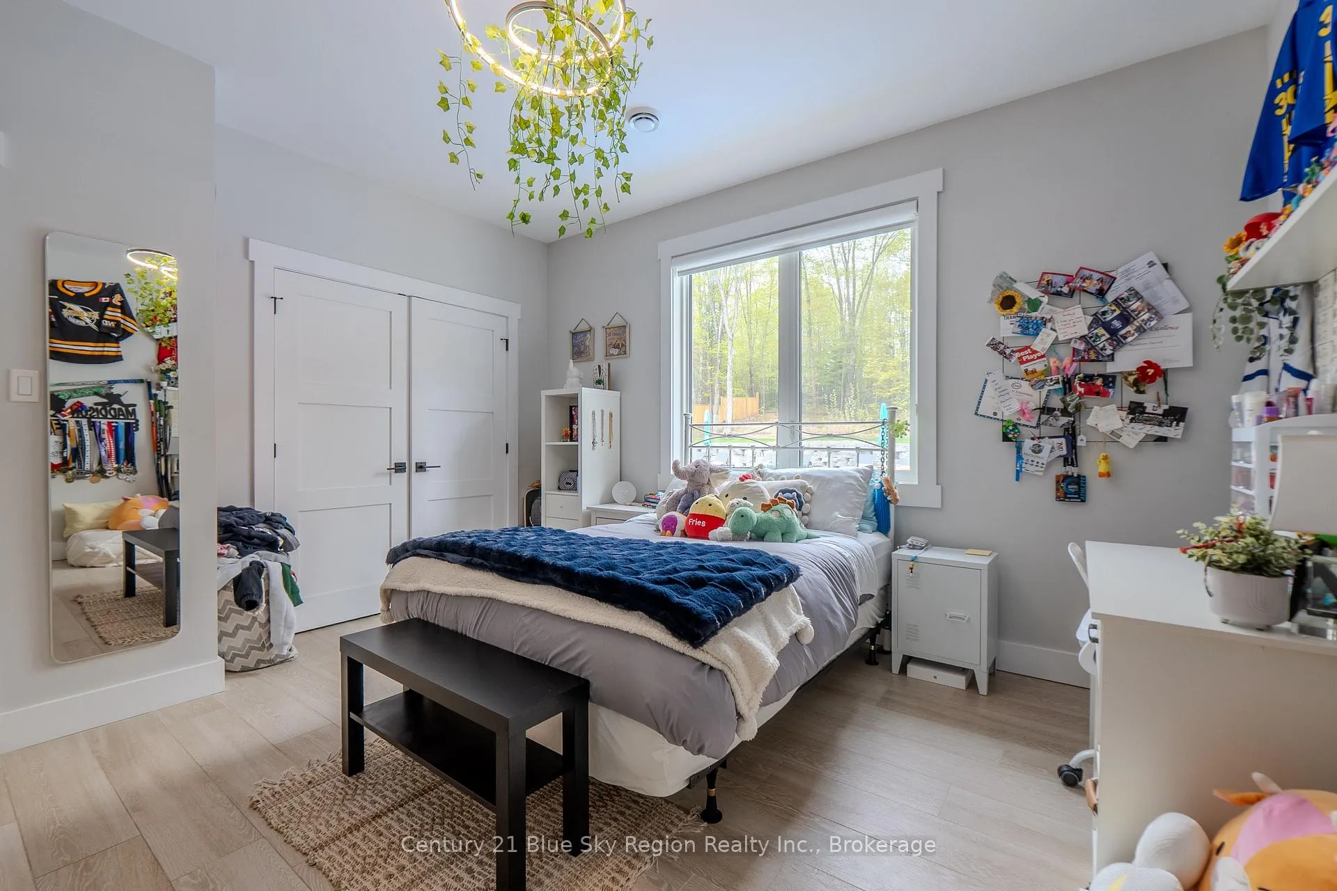 Photo 42 of 54 Grey Stone Avenue, North Bay, Airport — HOMEH