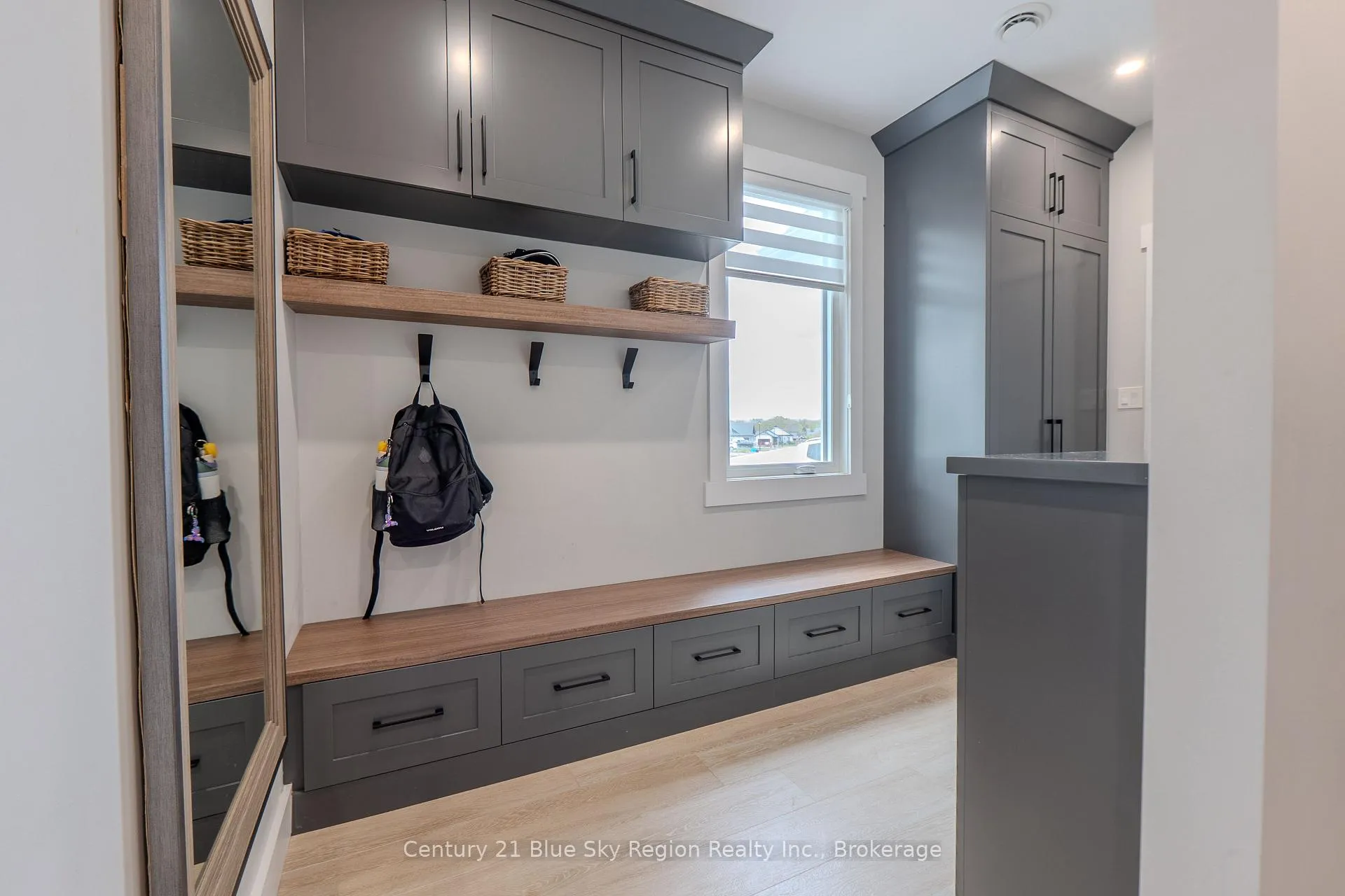 Photo 47 of 54 Grey Stone Avenue, North Bay, Airport — HOMEH