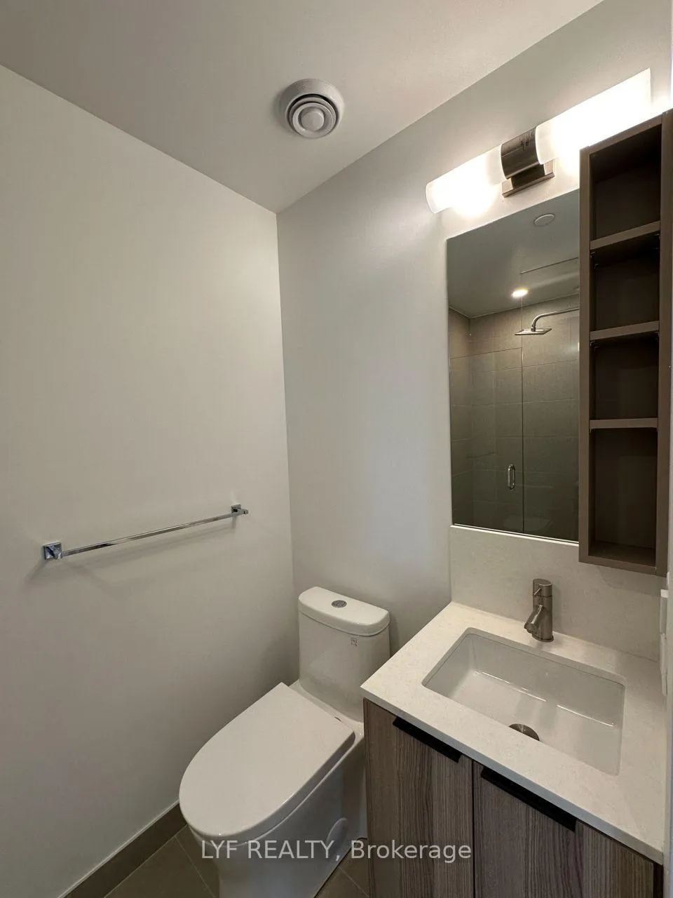 Photo 10 of Unit 2802, 55 Mercer Street, Toronto, Waterfront Communities — HOMEH