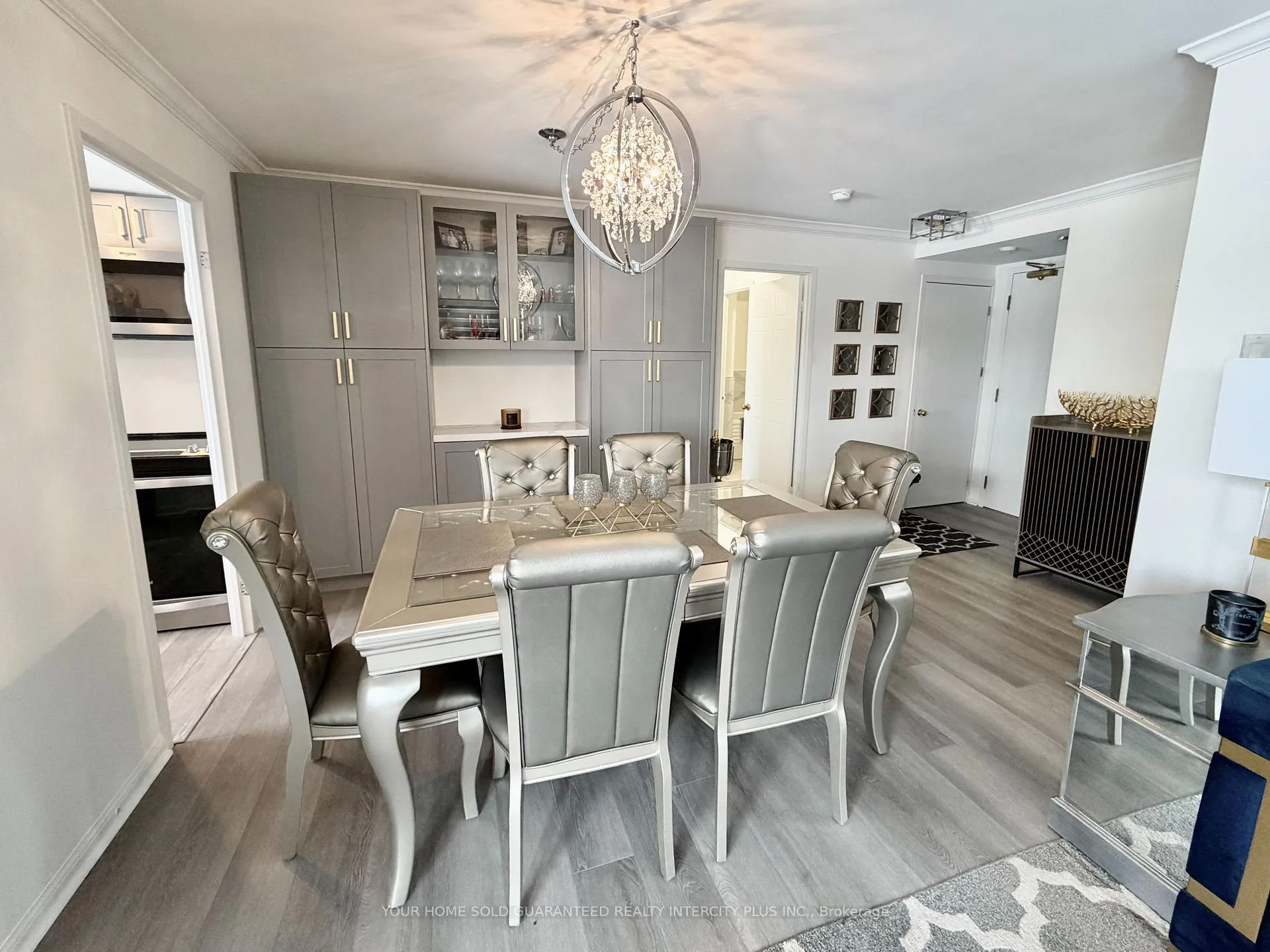Photo 7 of Unit 704, 75 Ellen Street, Barrie, City Centre — HOMEH