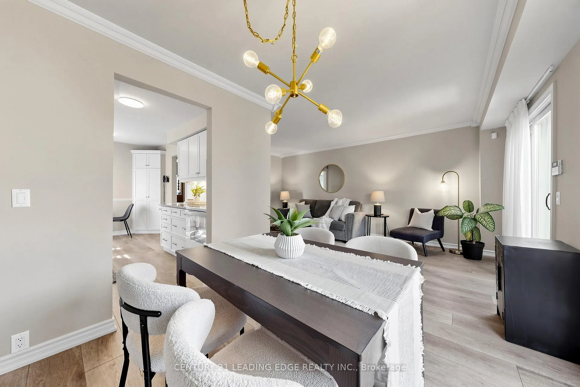 Photo 9 of 76 Markville Road, Markham, Markville — HOMEH