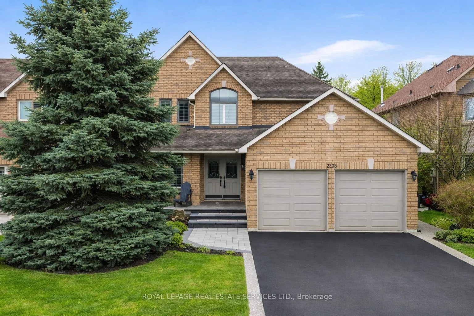 Front of 2208 Brays Lane