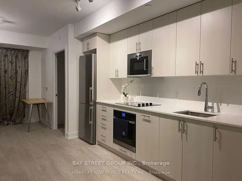 Photo 8 of Unit 2515, 2545 Simcoe Street N, Oshawa, Windfields — HOMEH