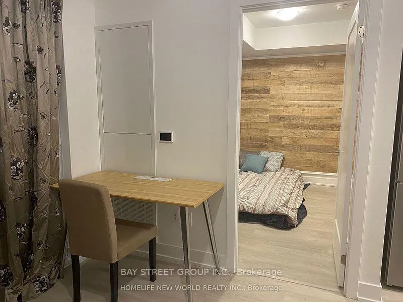 Photo 11 of Unit 2515, 2545 Simcoe Street N, Oshawa, Windfields — HOMEH
