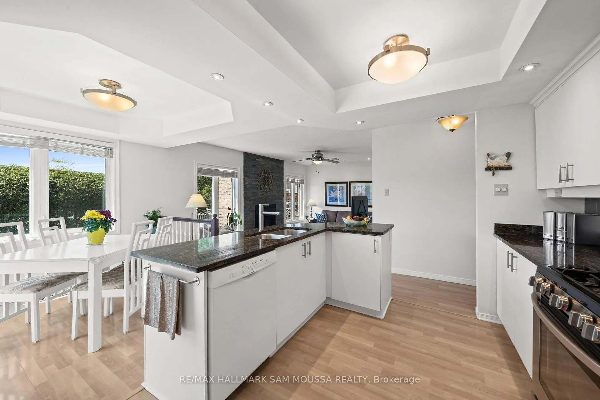 Photo 9 of 1 Willow Glen Drive, Ottawa, Kanata - Bridlewood — HOMEH