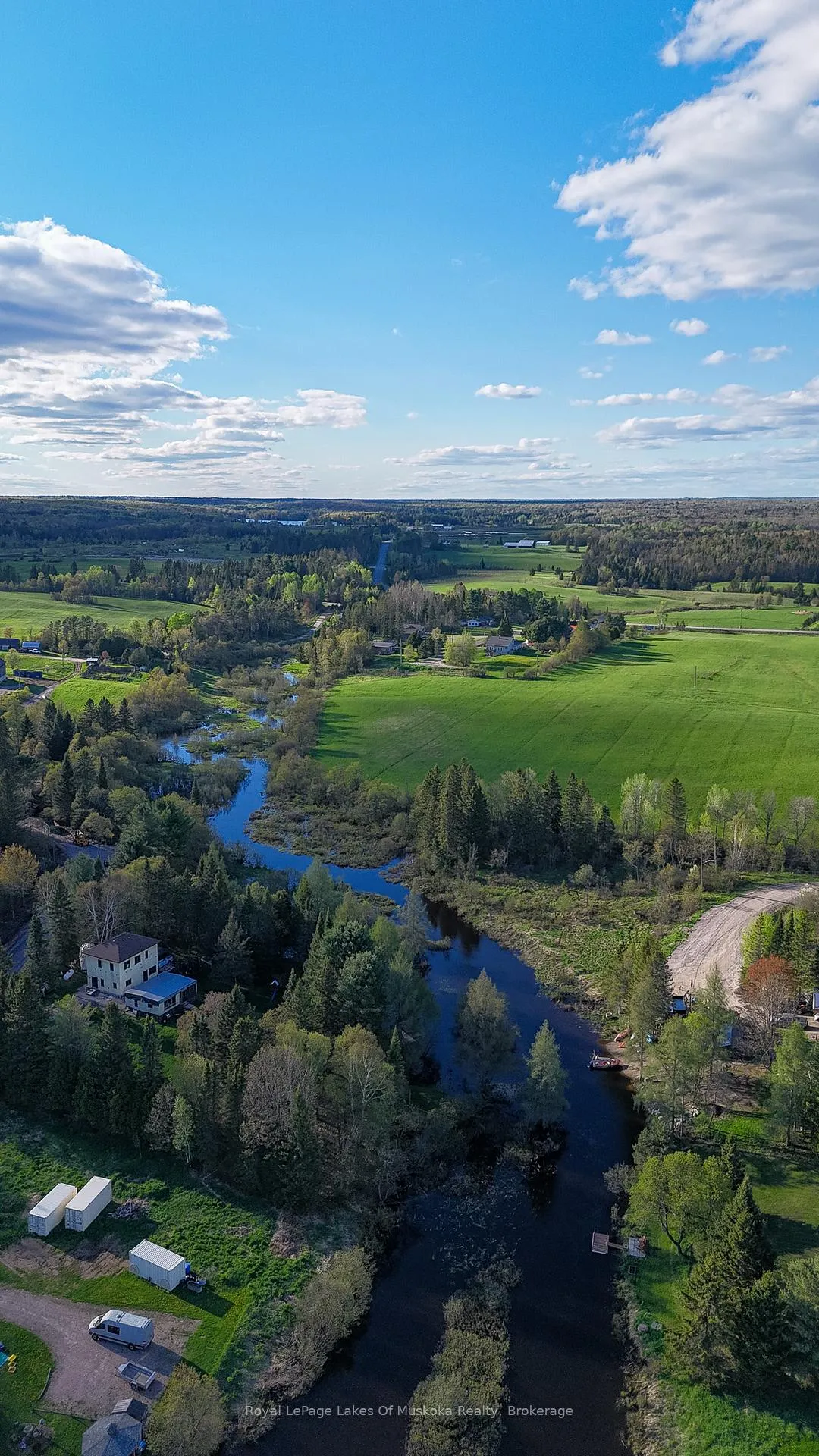 Photo 6 of 14 George Street, Magnetawan — HOMEH
