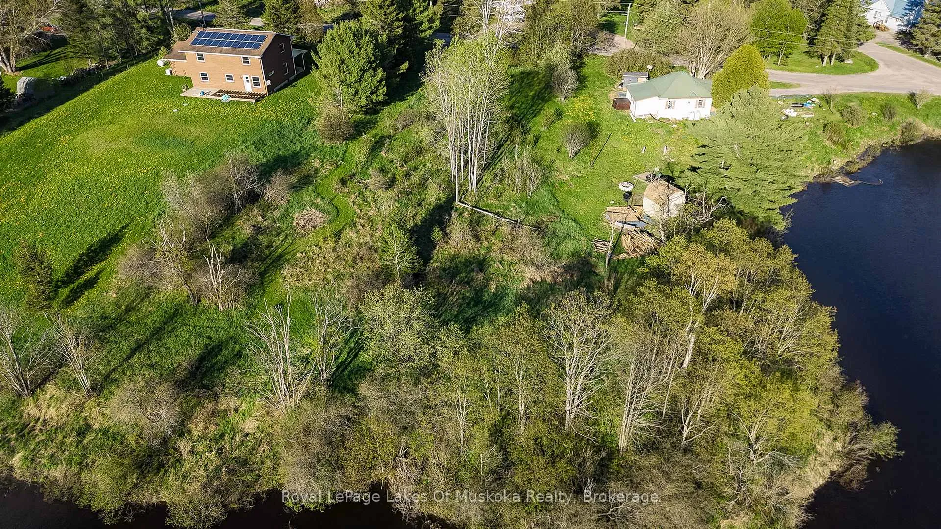 Photo 7 of 14 George Street, Magnetawan — HOMEH