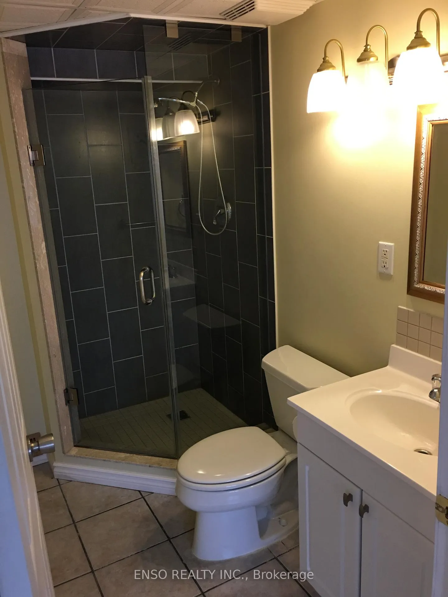 Photo 12 of 112 Sunway Square, Markham, Raymerville — HOMEH