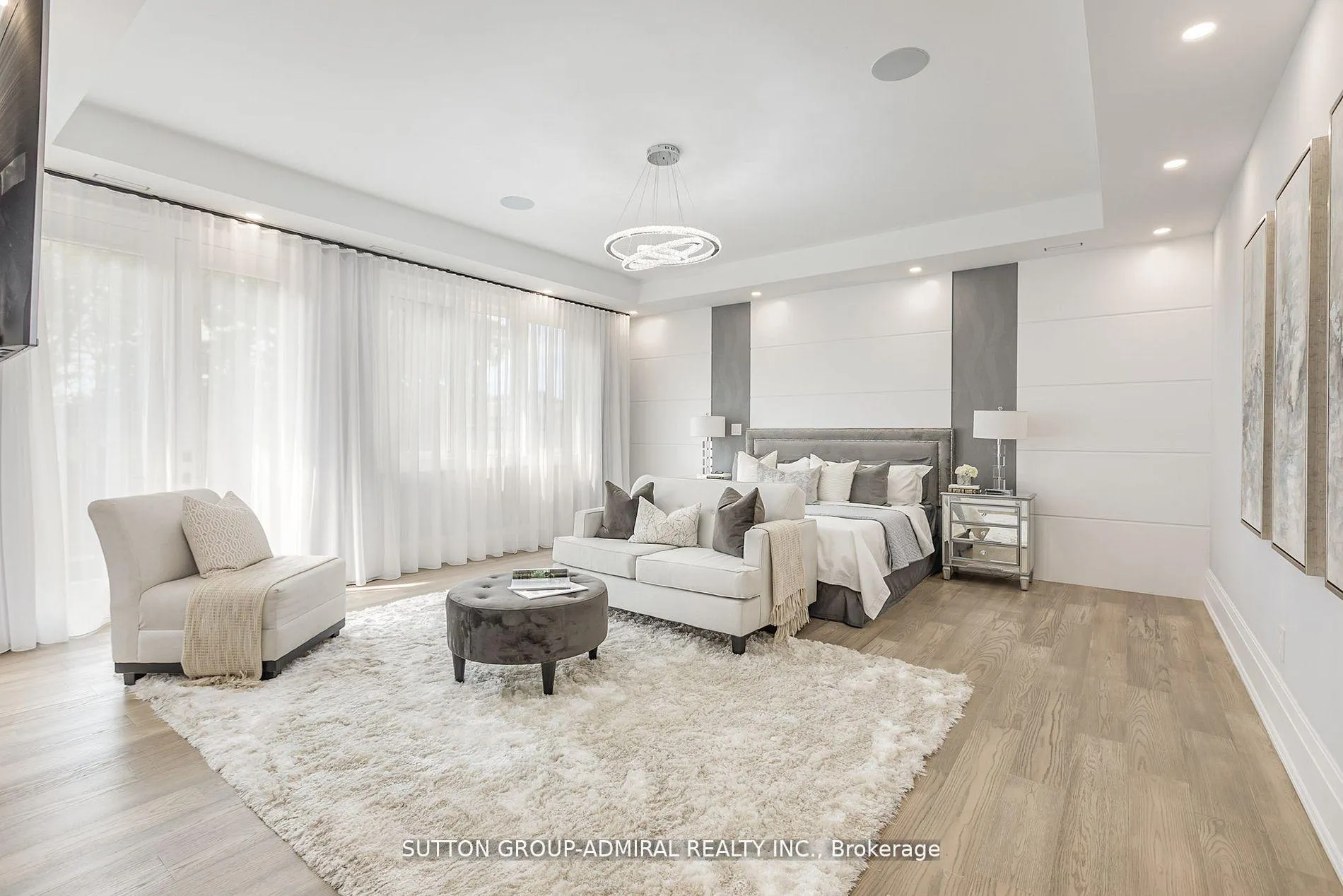 Photo 16 of 125 Regina Avenue, Toronto, Englemount-Lawrence — HOMEH