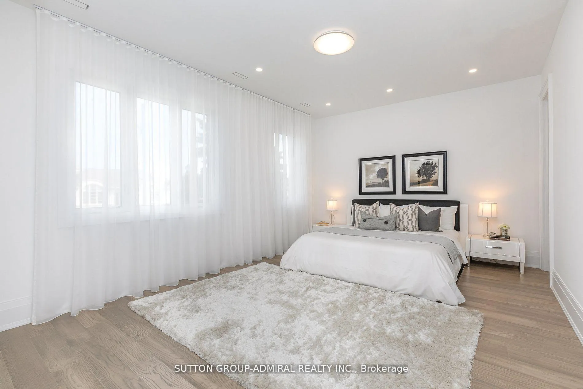 Photo 19 of 125 Regina Avenue, Toronto, Englemount-Lawrence — HOMEH